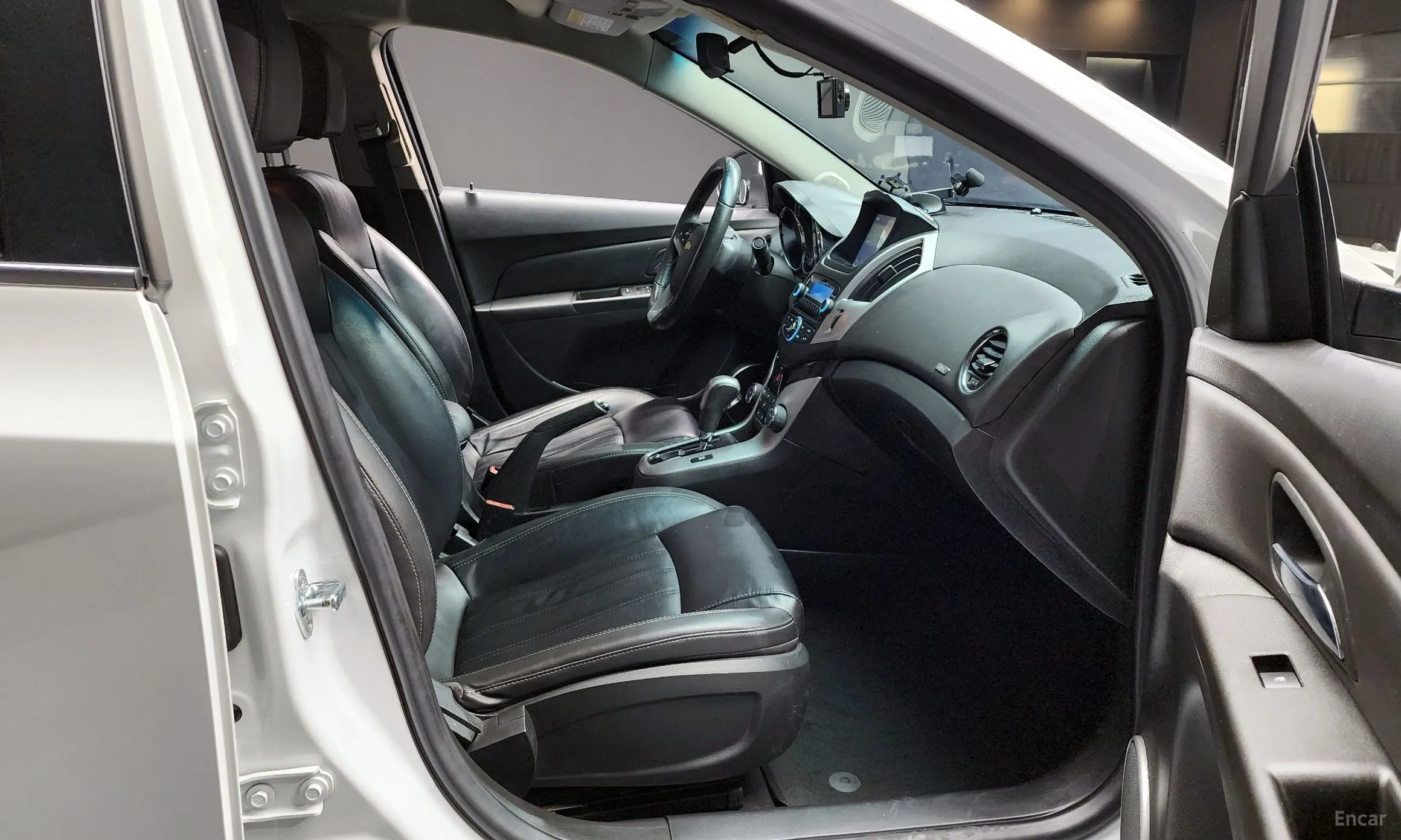 Chevrolet (GM Daewoo) Cruze превью 10