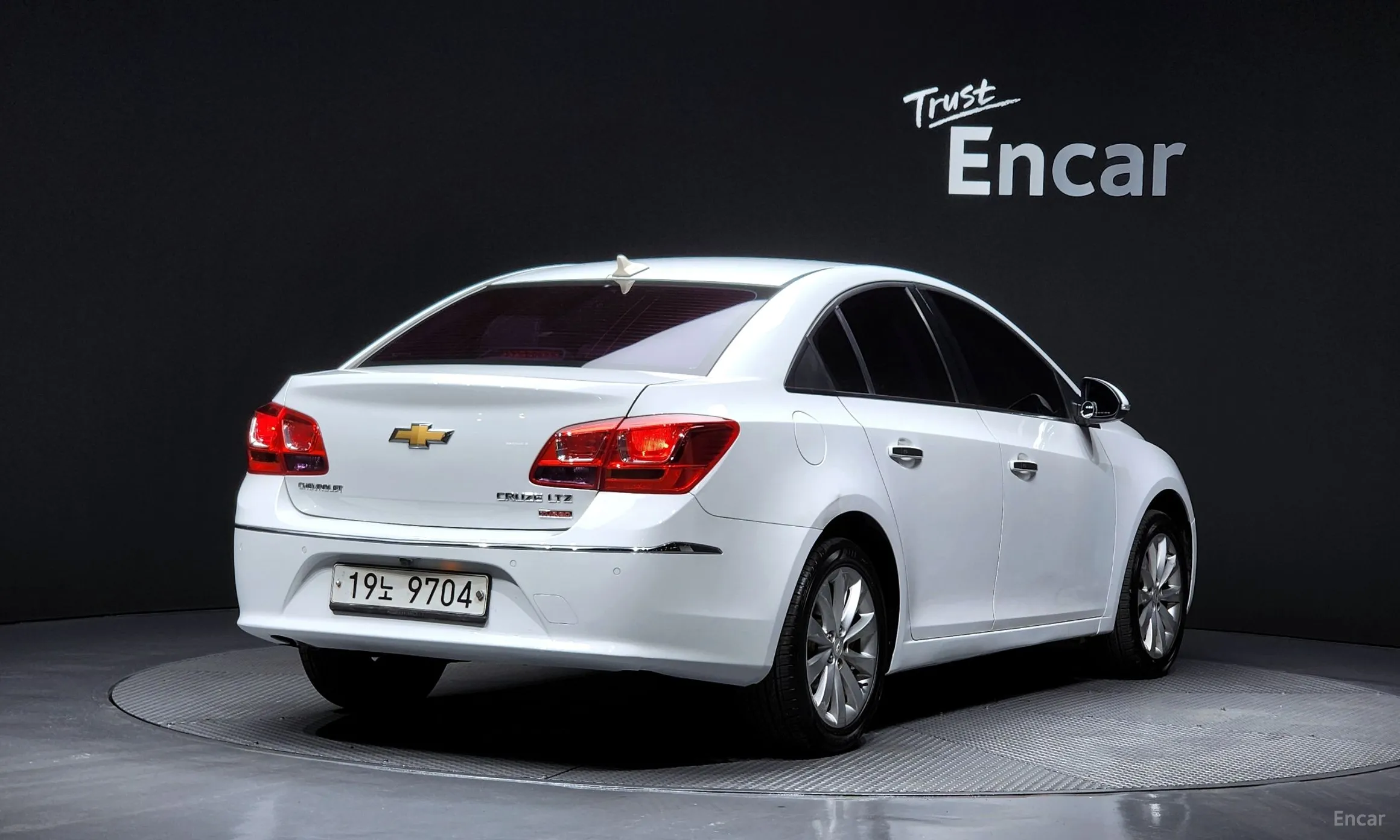 Chevrolet (GM Daewoo) Cruze превью 2