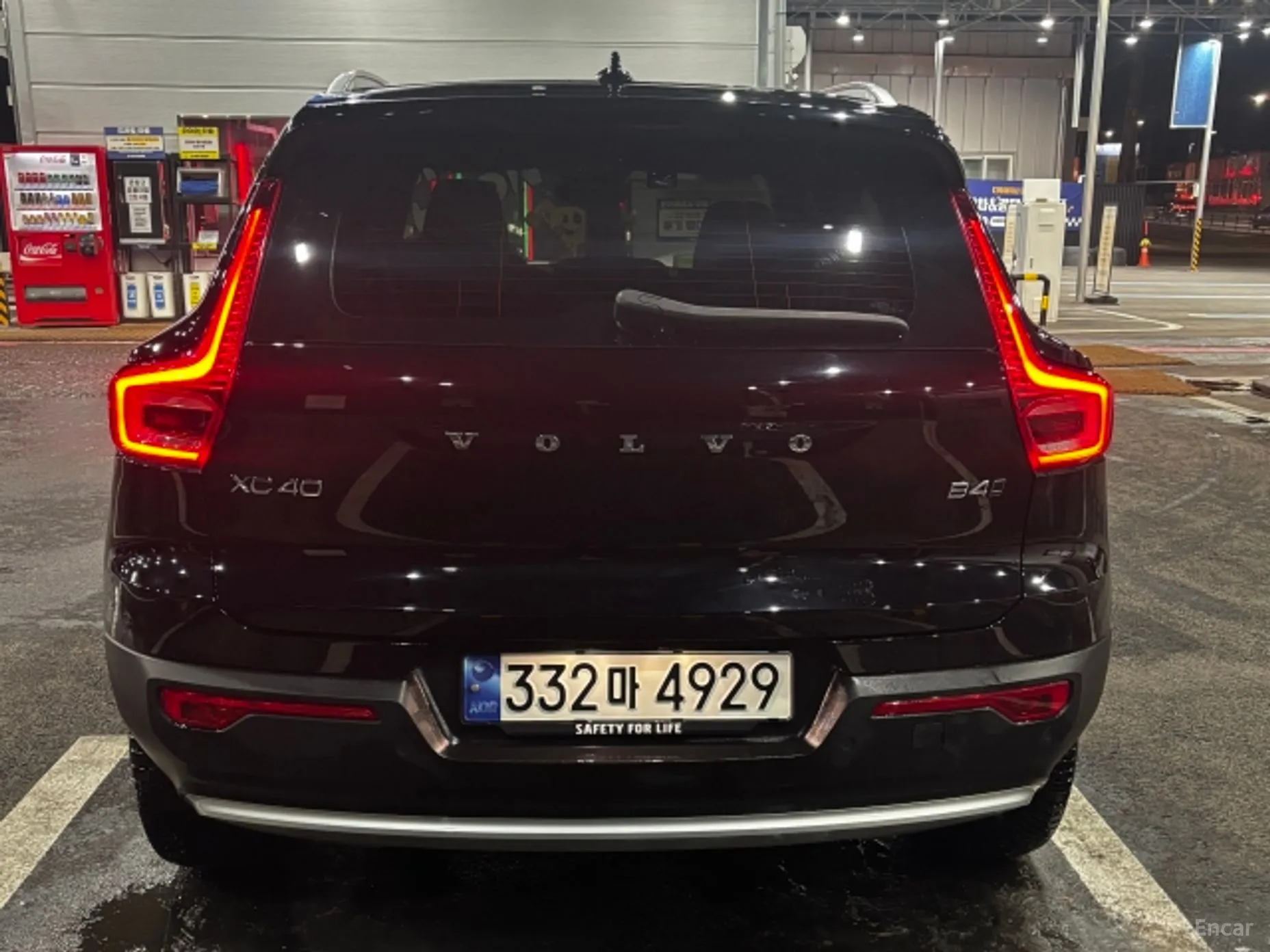 Volvo XC40 превью 4