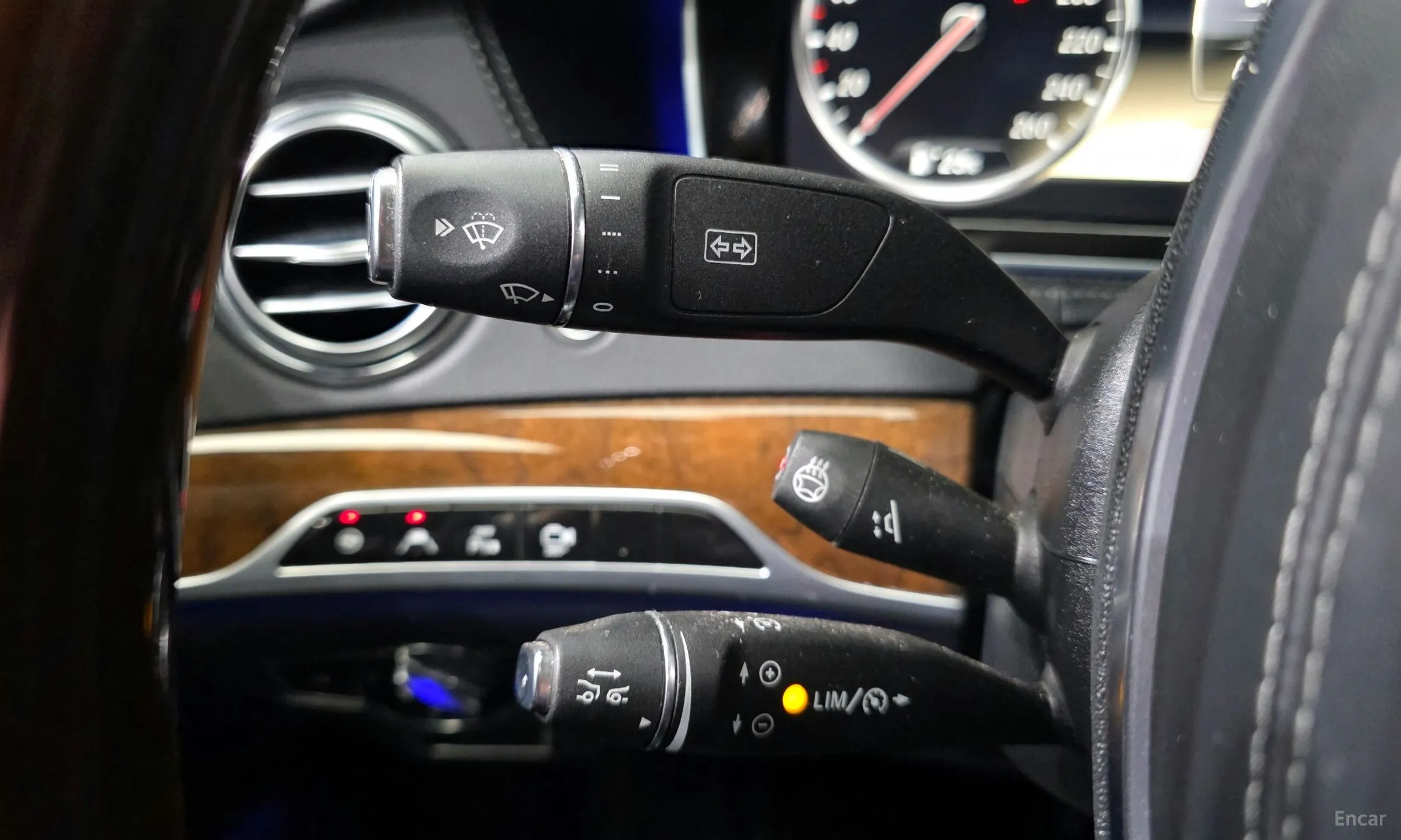 Mercedes Benz S-Class W222 превью 15