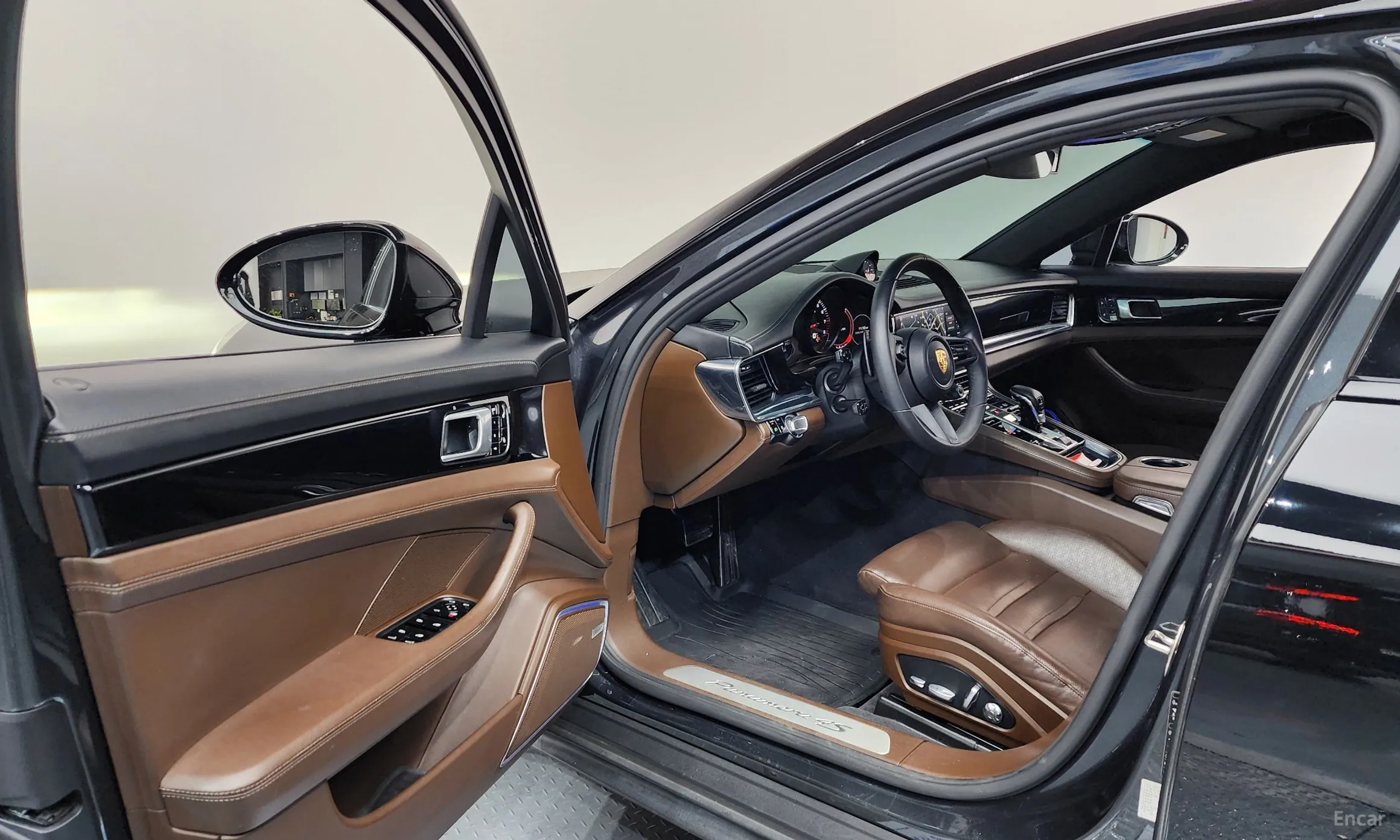 Porsche Panamera (971) превью 10
