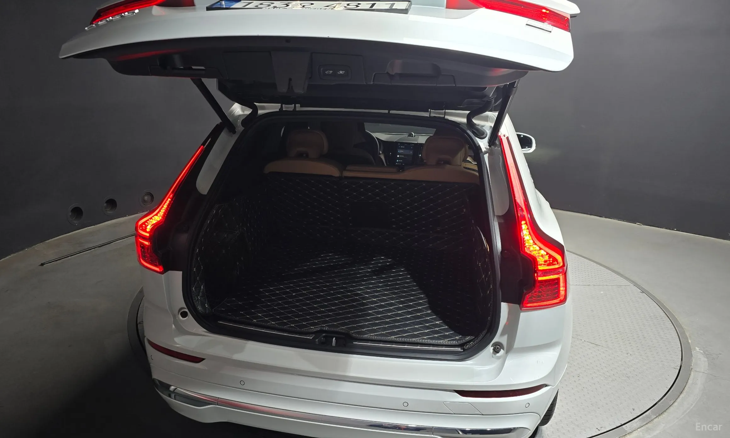 Volvo XC60 Gen 2 превью 20