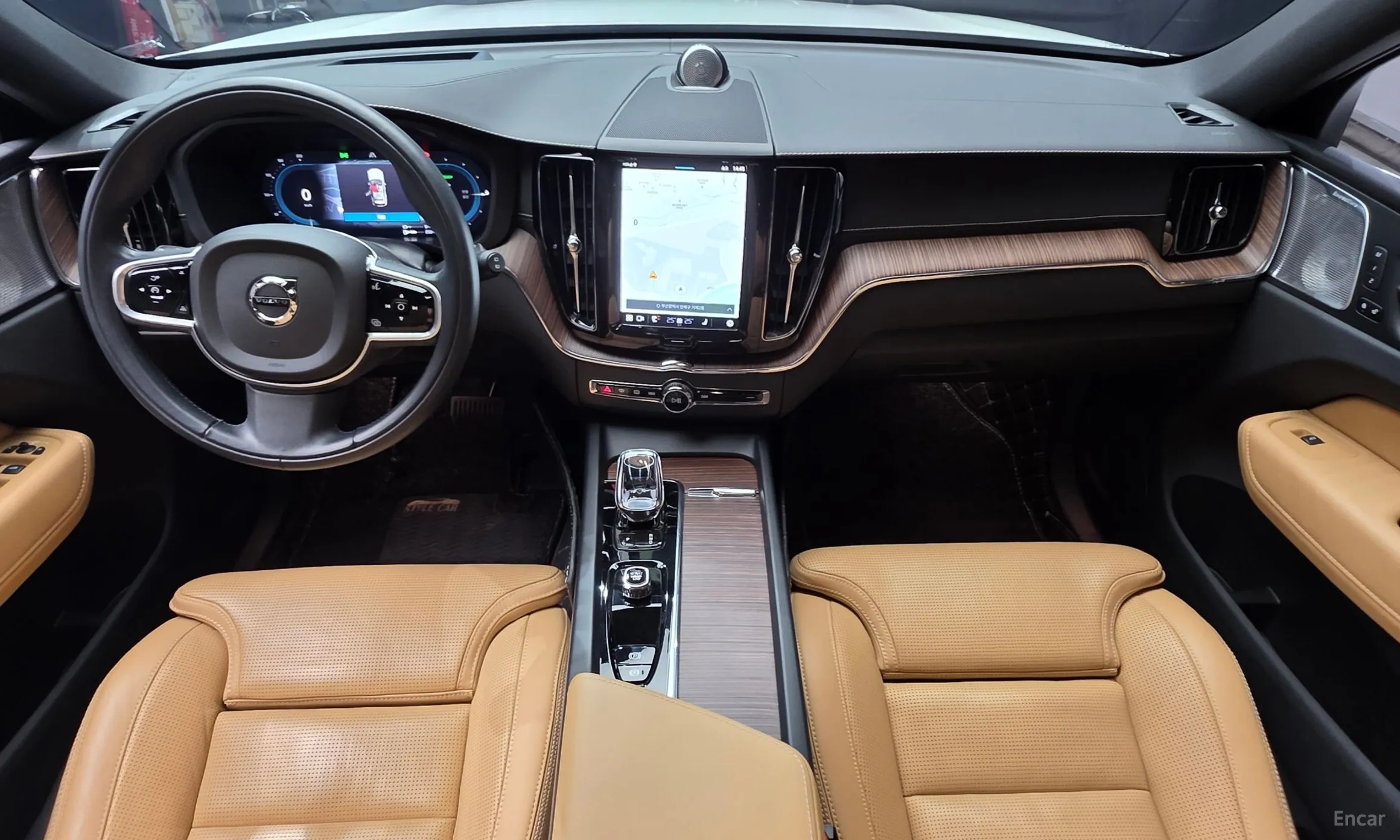 Volvo XC60 Gen 2 превью 7