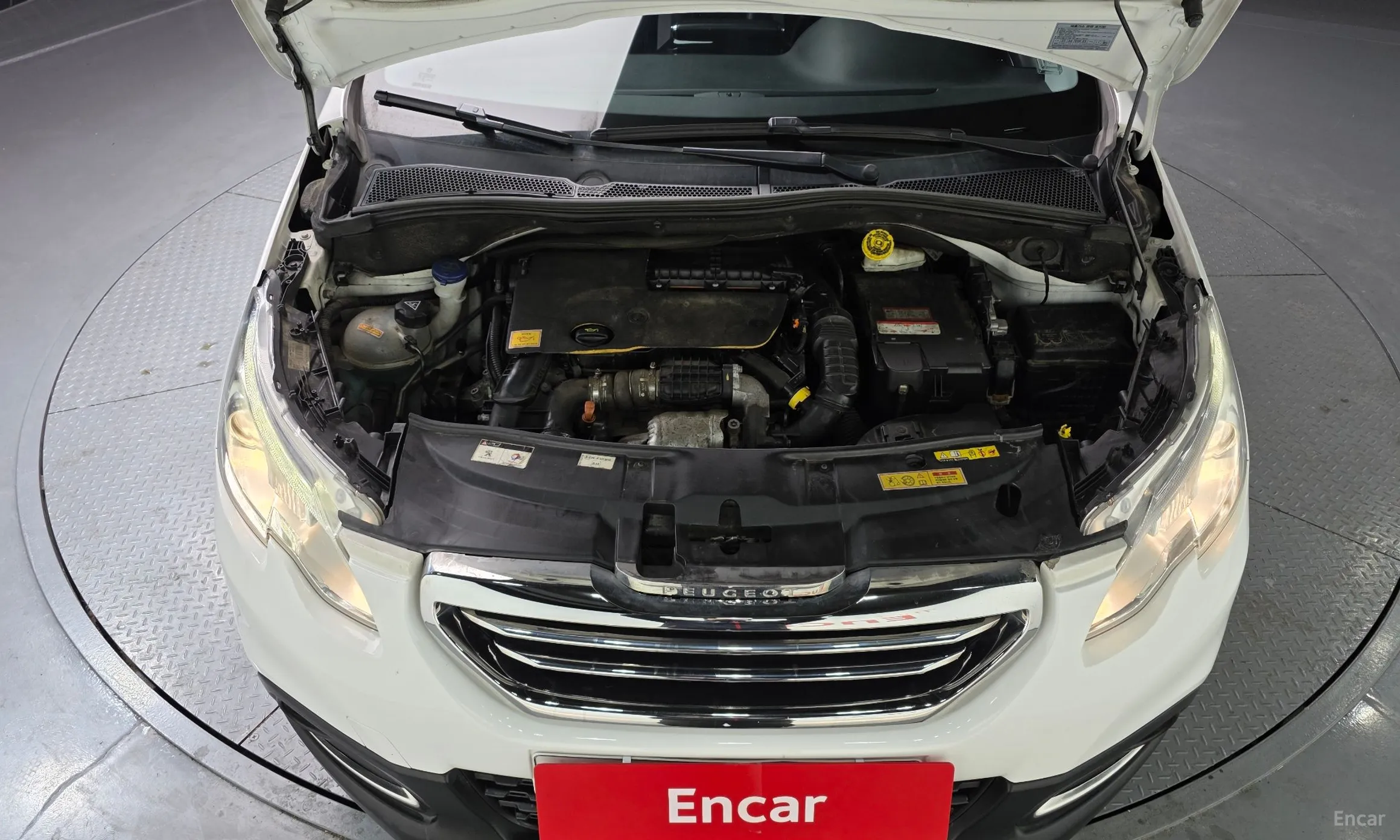 Peugeot 2008. превью 6