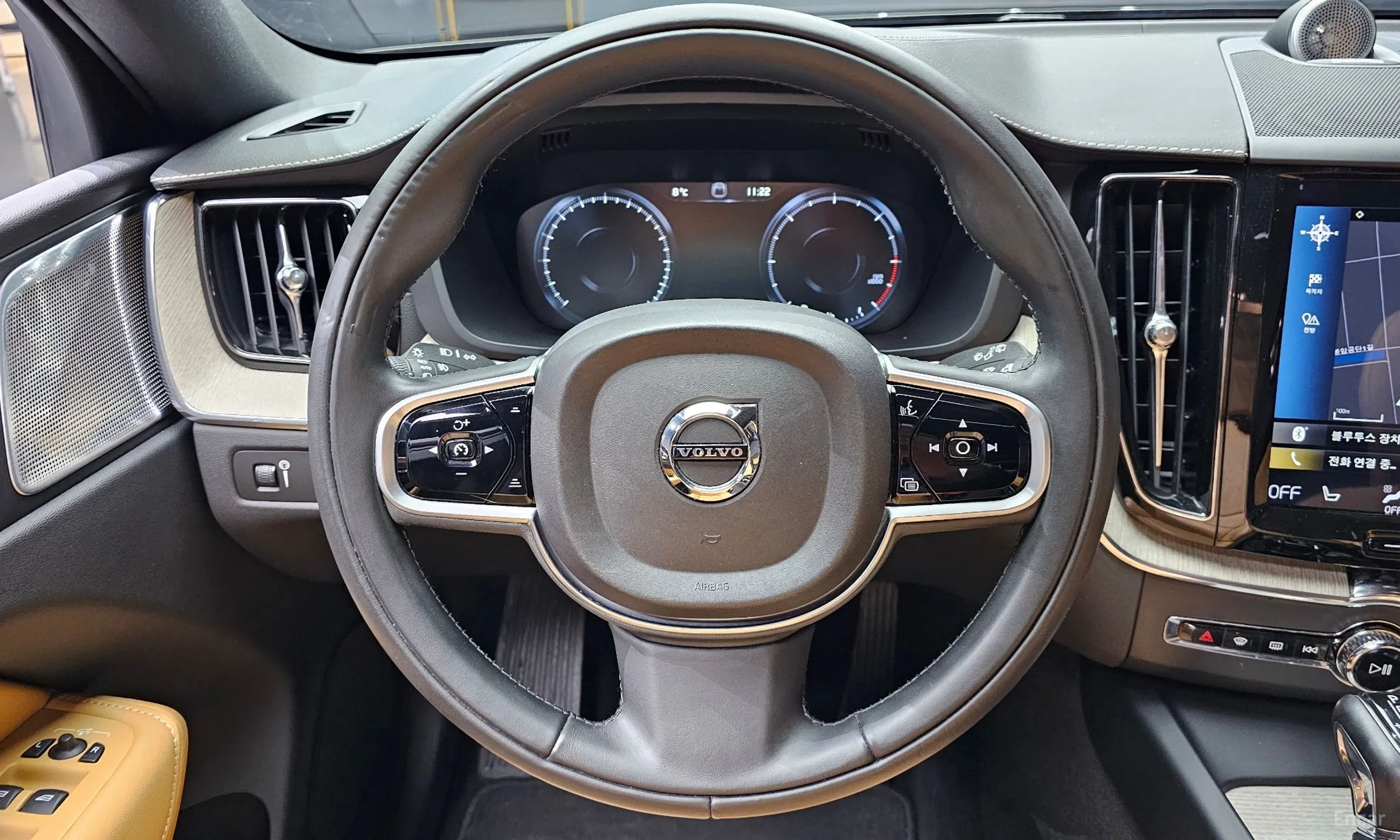 Volvo XC60 Gen 2 превью 13