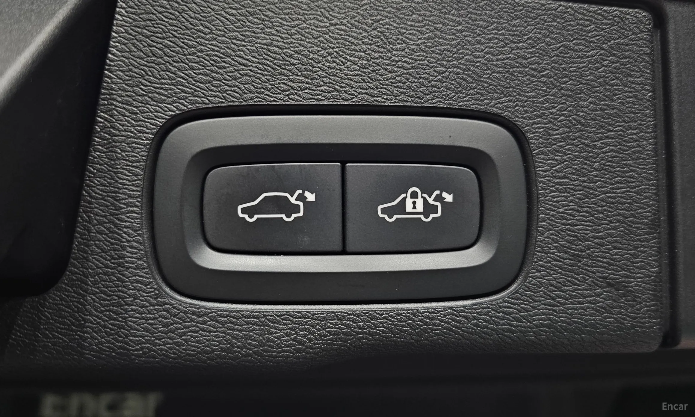 Volvo XC60 Gen 2 превью 20
