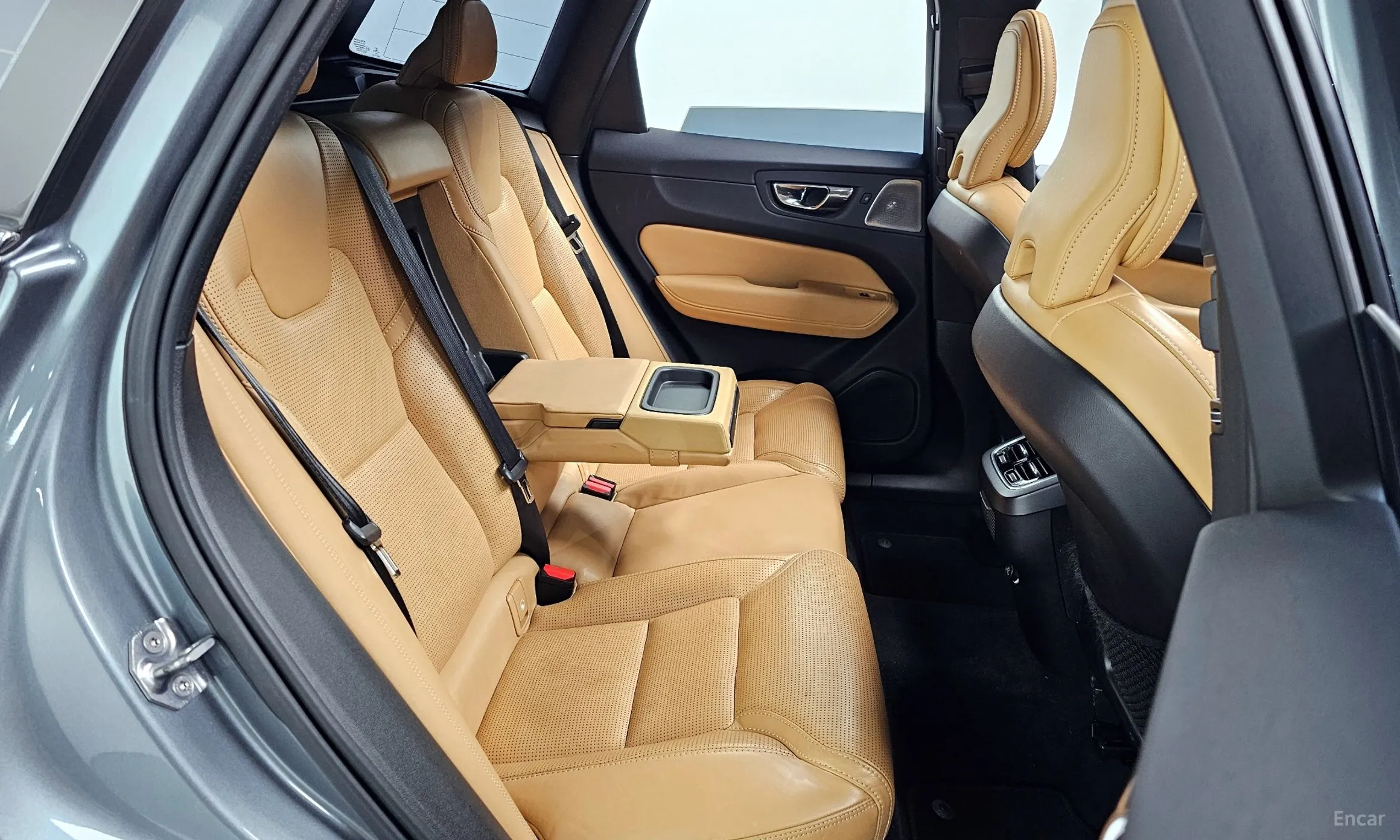 Volvo XC60 Gen 2 превью 12