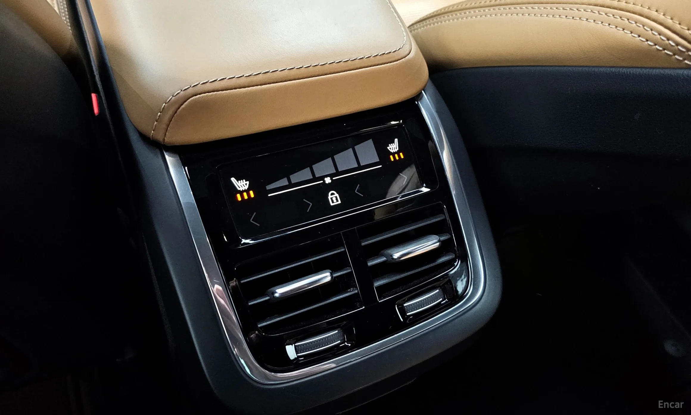 Volvo XC60 Gen 2 превью 17