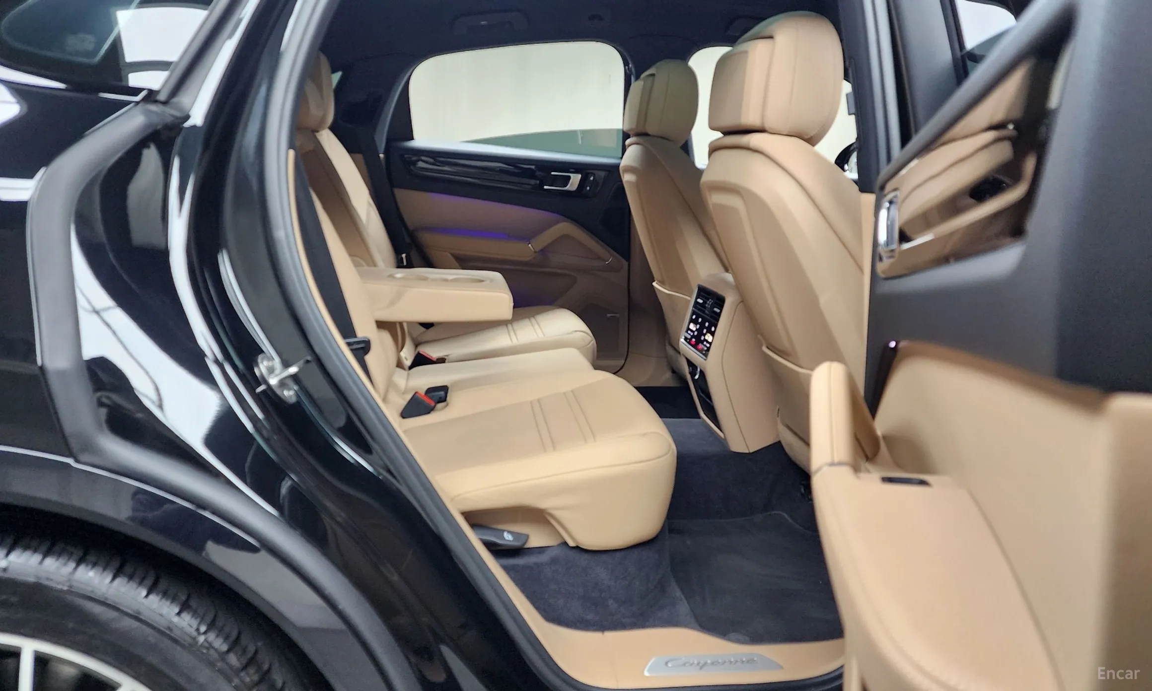 Porsche Cayenne (PO536) превью 12