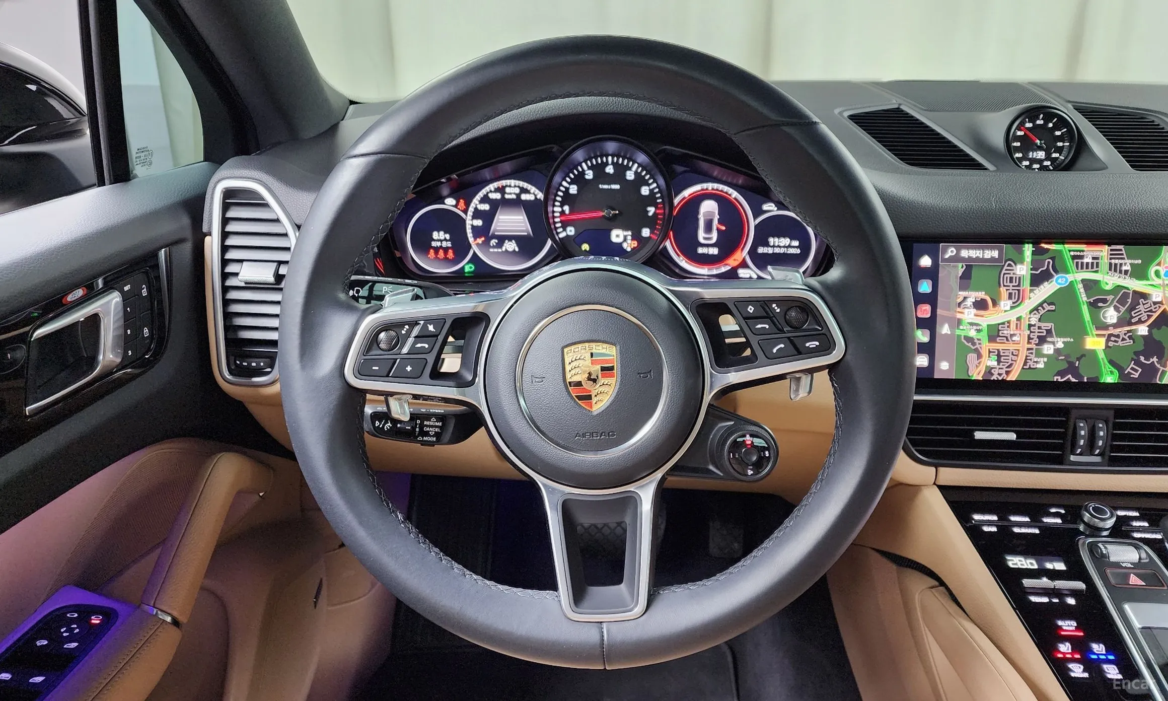 Porsche Cayenne (PO536) превью 13