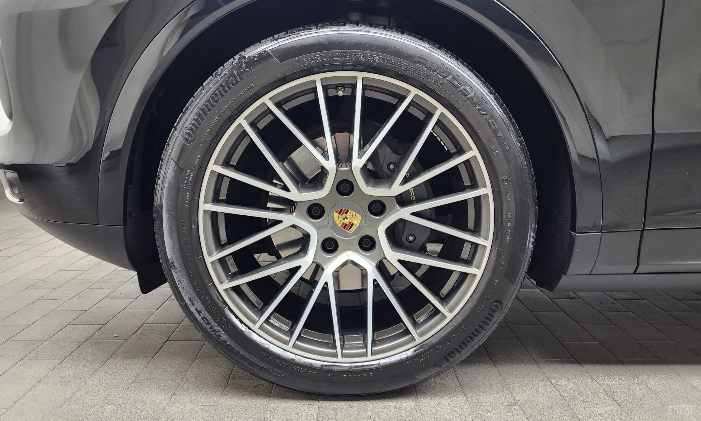Porsche Cayenne (PO536) превью 5