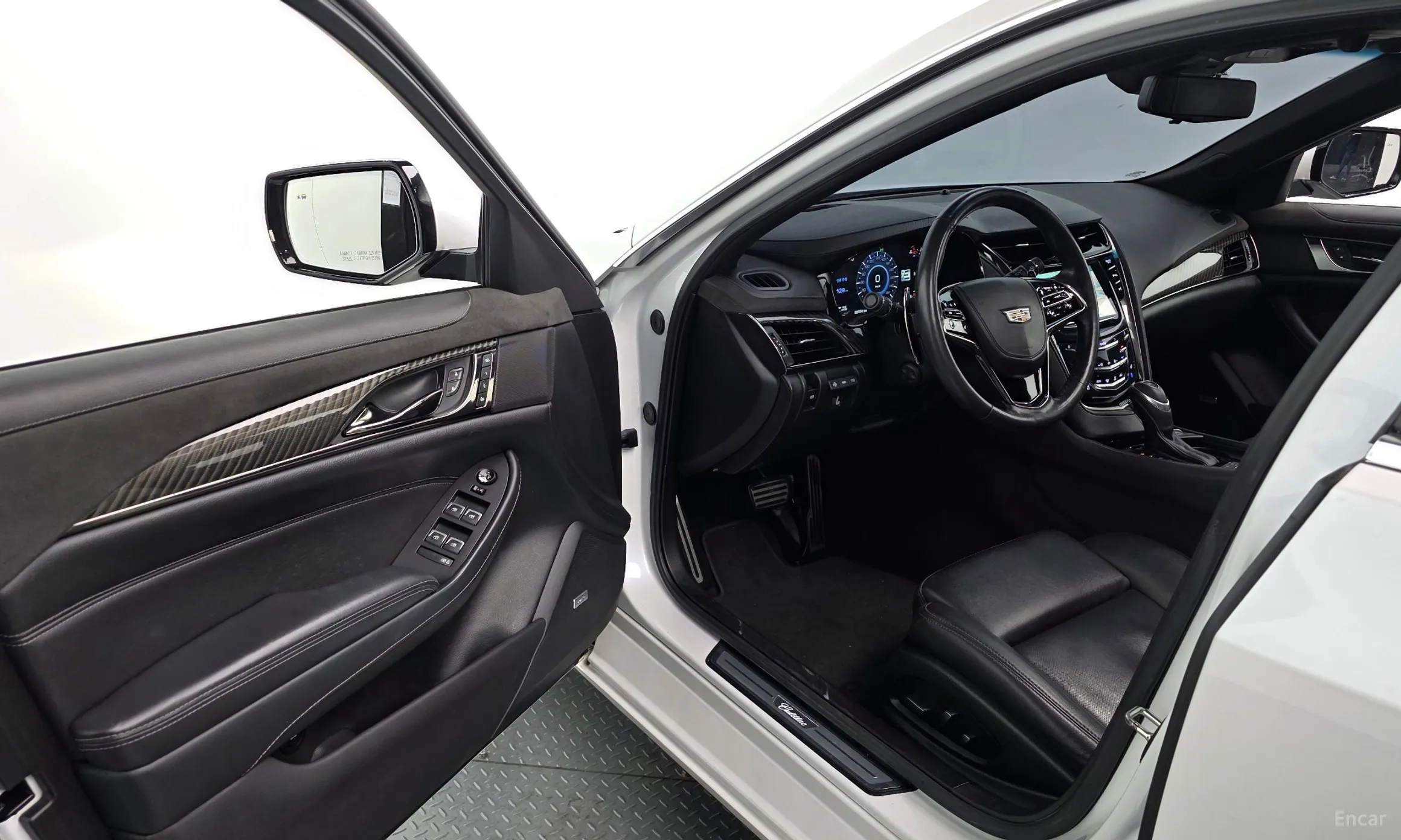 Cadillac CTS Gen 3 превью 11