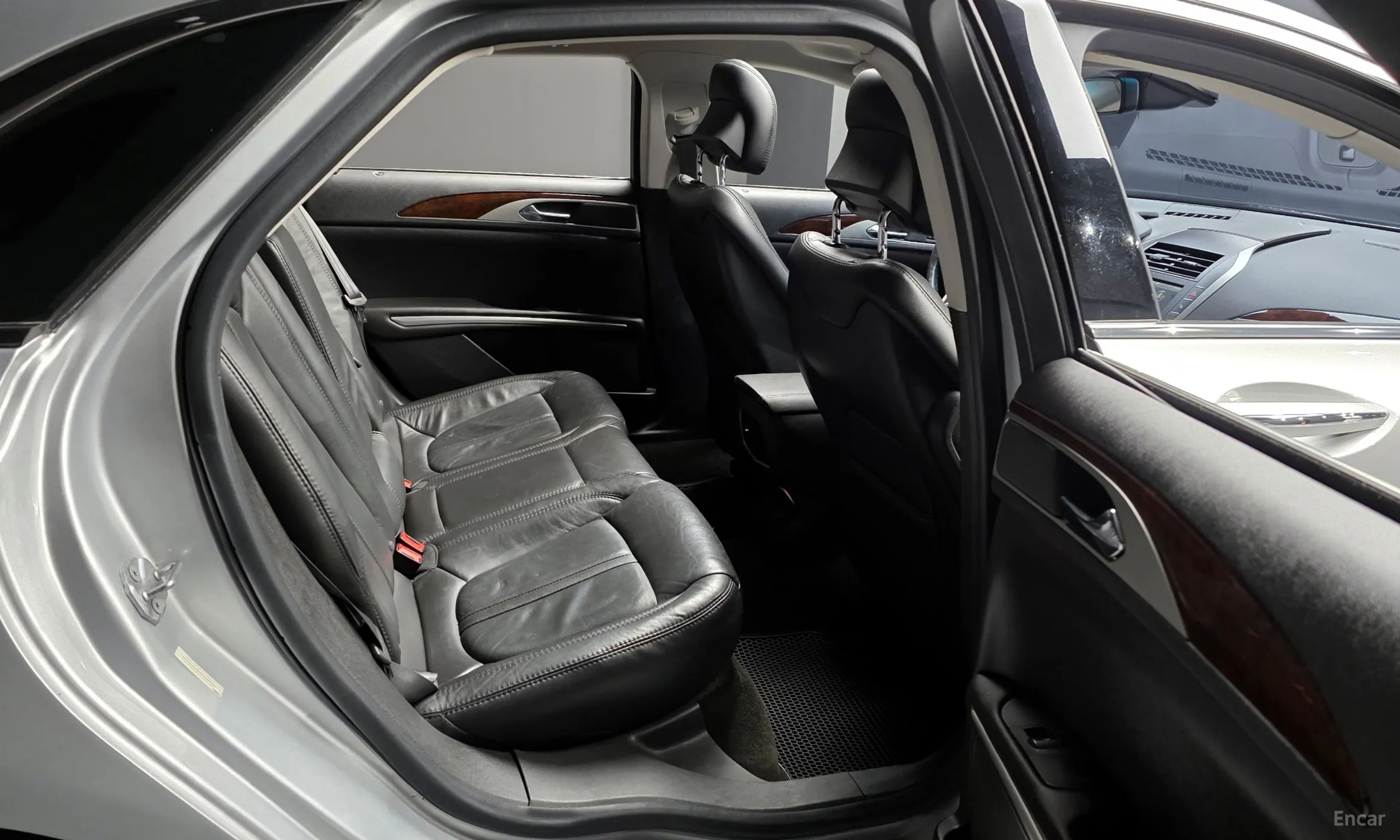 Lincoln New MKZ превью 12