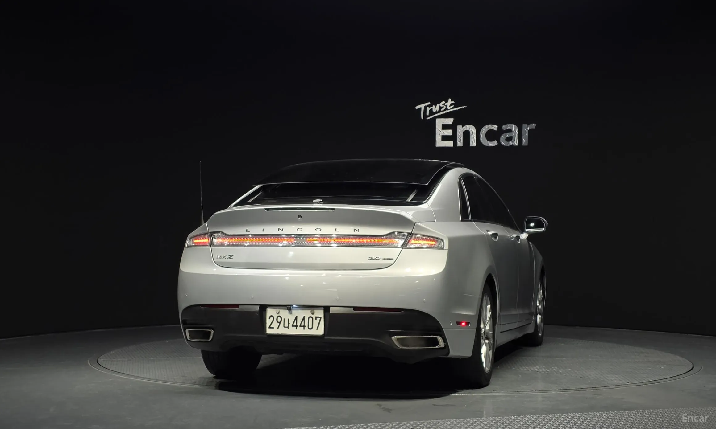 Lincoln New MKZ превью 4