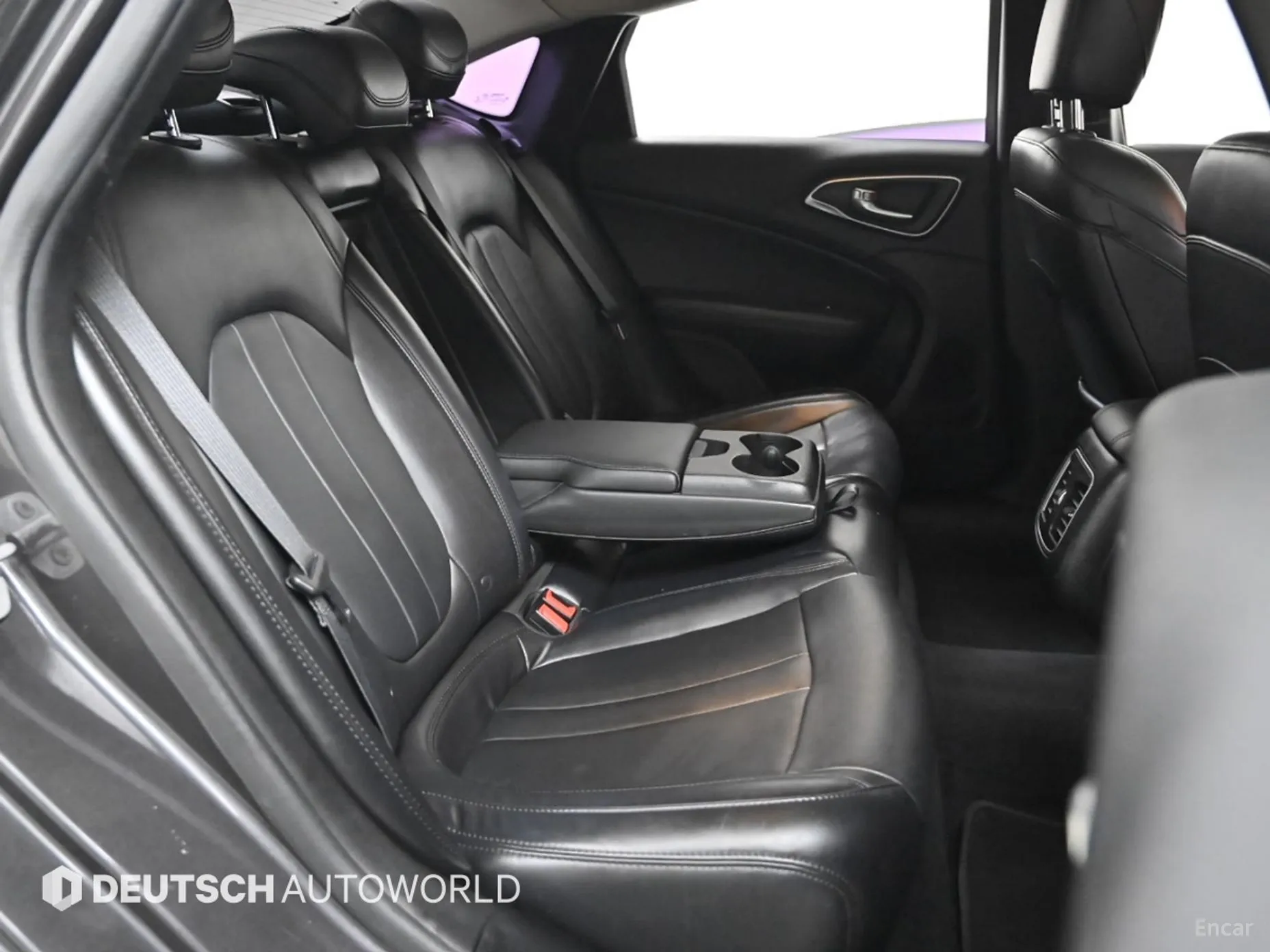 Chrysler 200 Second generation превью 12