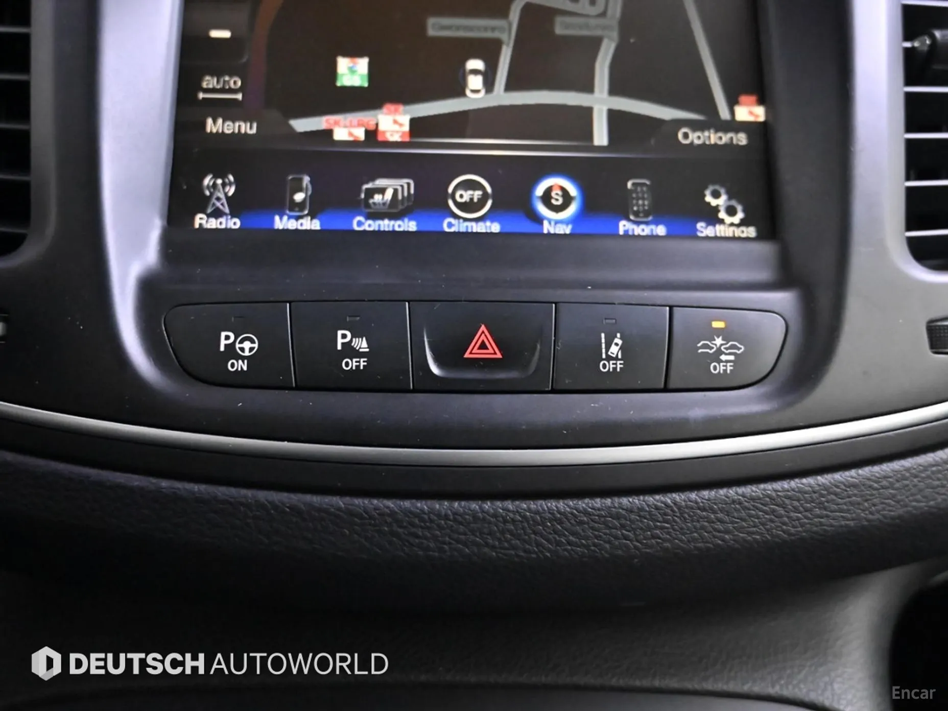 Chrysler 200 Second generation превью 17