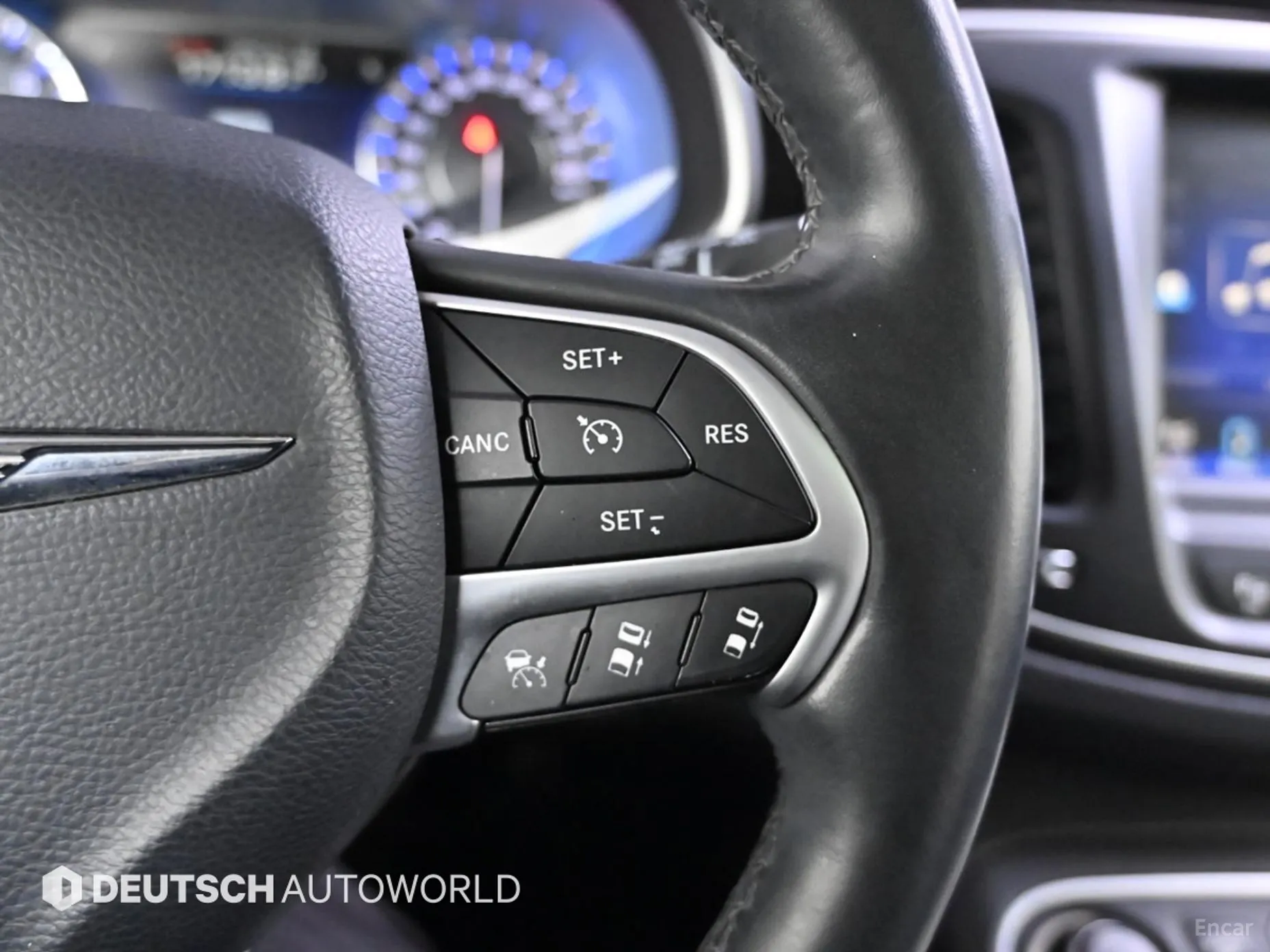Chrysler 200 Second generation превью 18