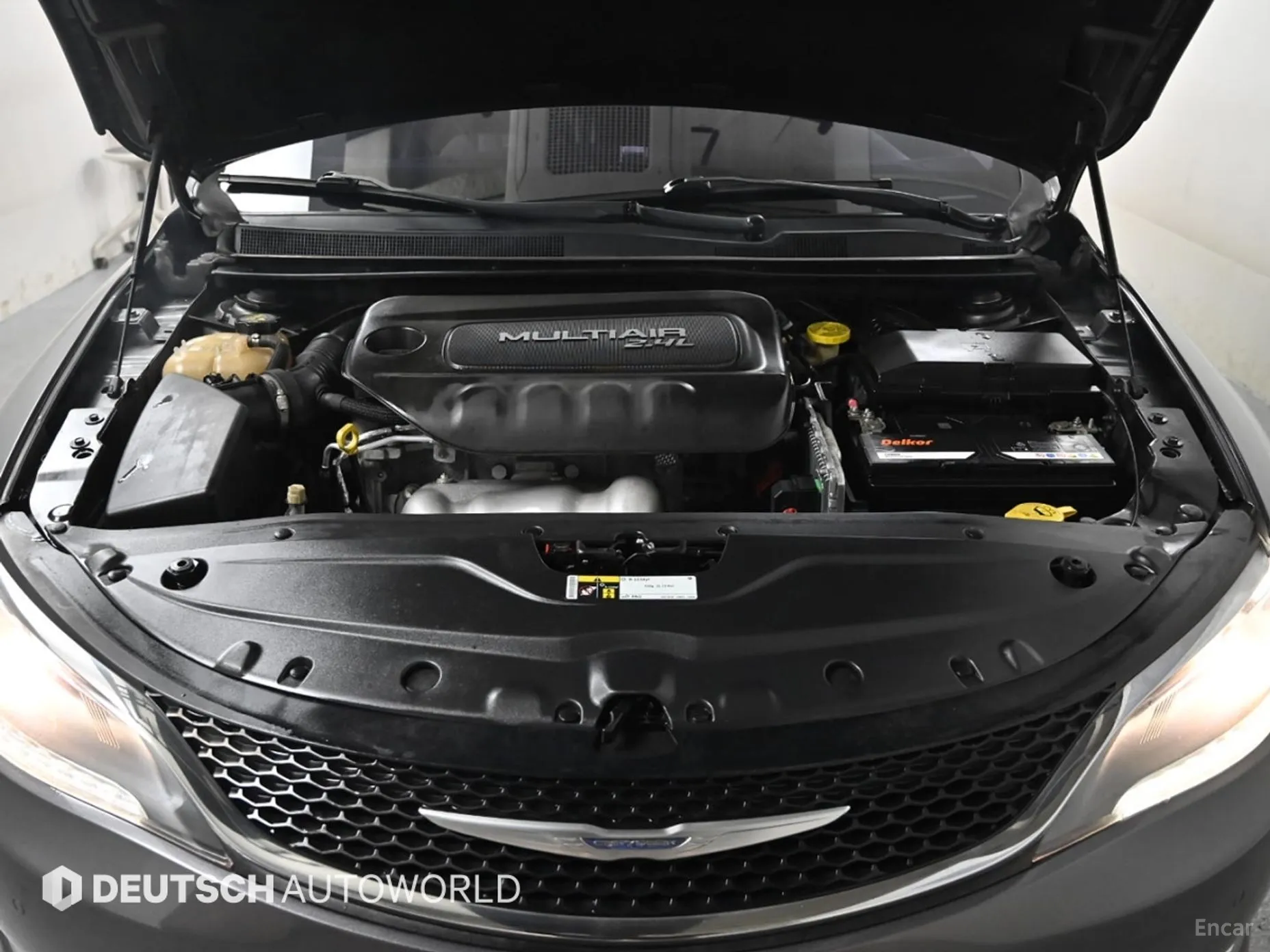 Chrysler 200 Second generation превью 6
