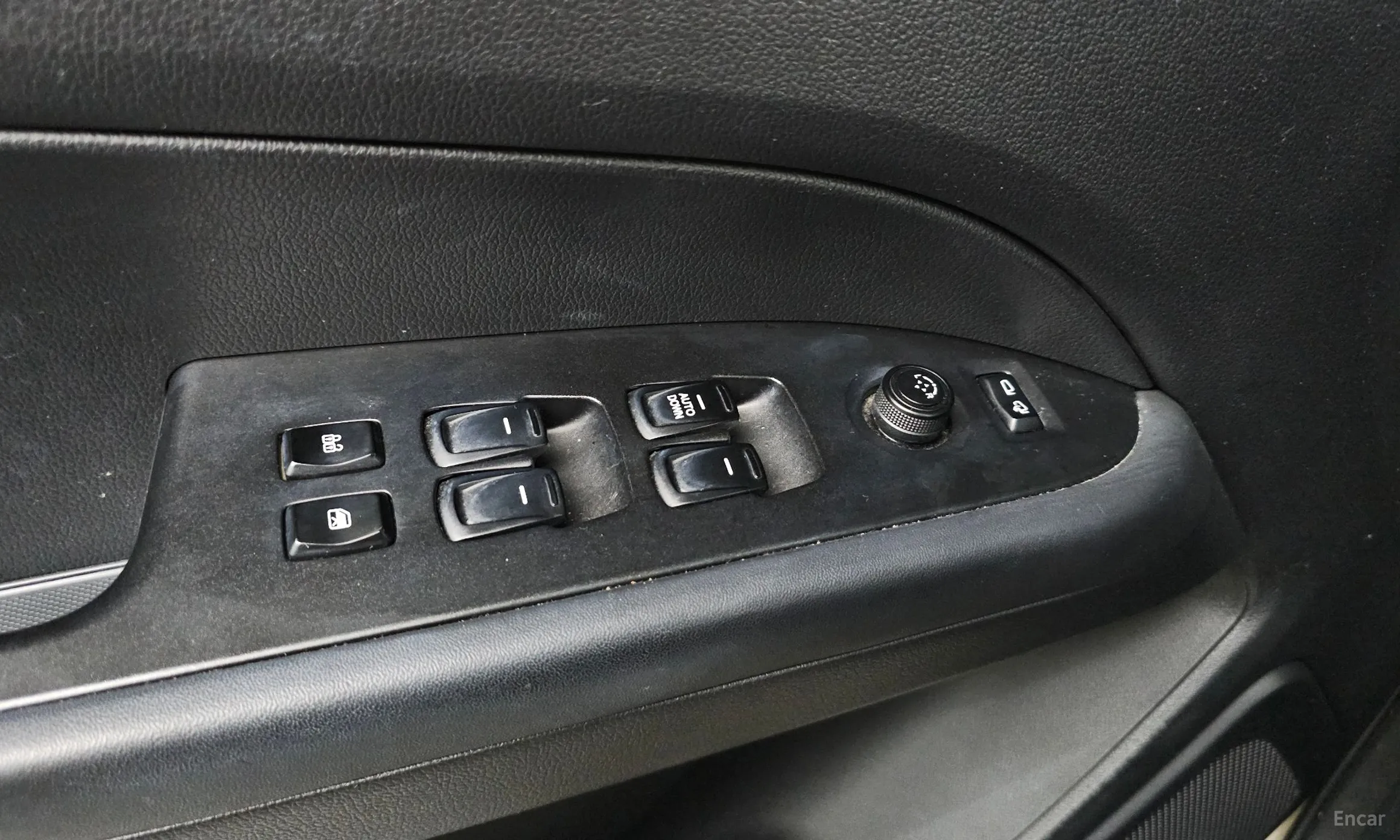KG Mobility (SsangYong) Rexton Sports превью 16