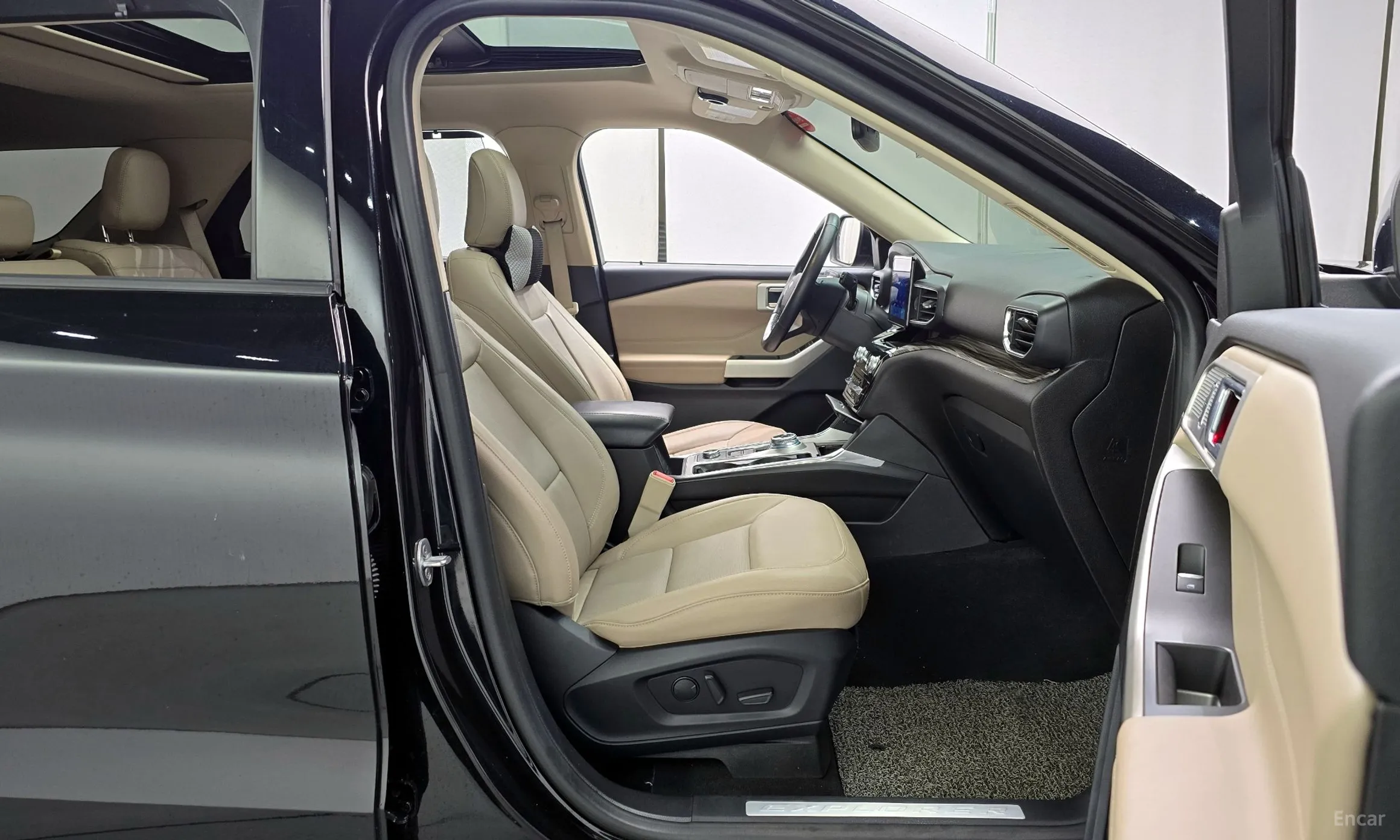 Ford Explorer 6th Generation превью 10