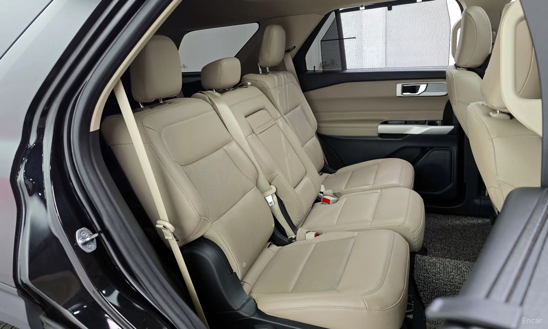 Ford Explorer 6th Generation превью 13