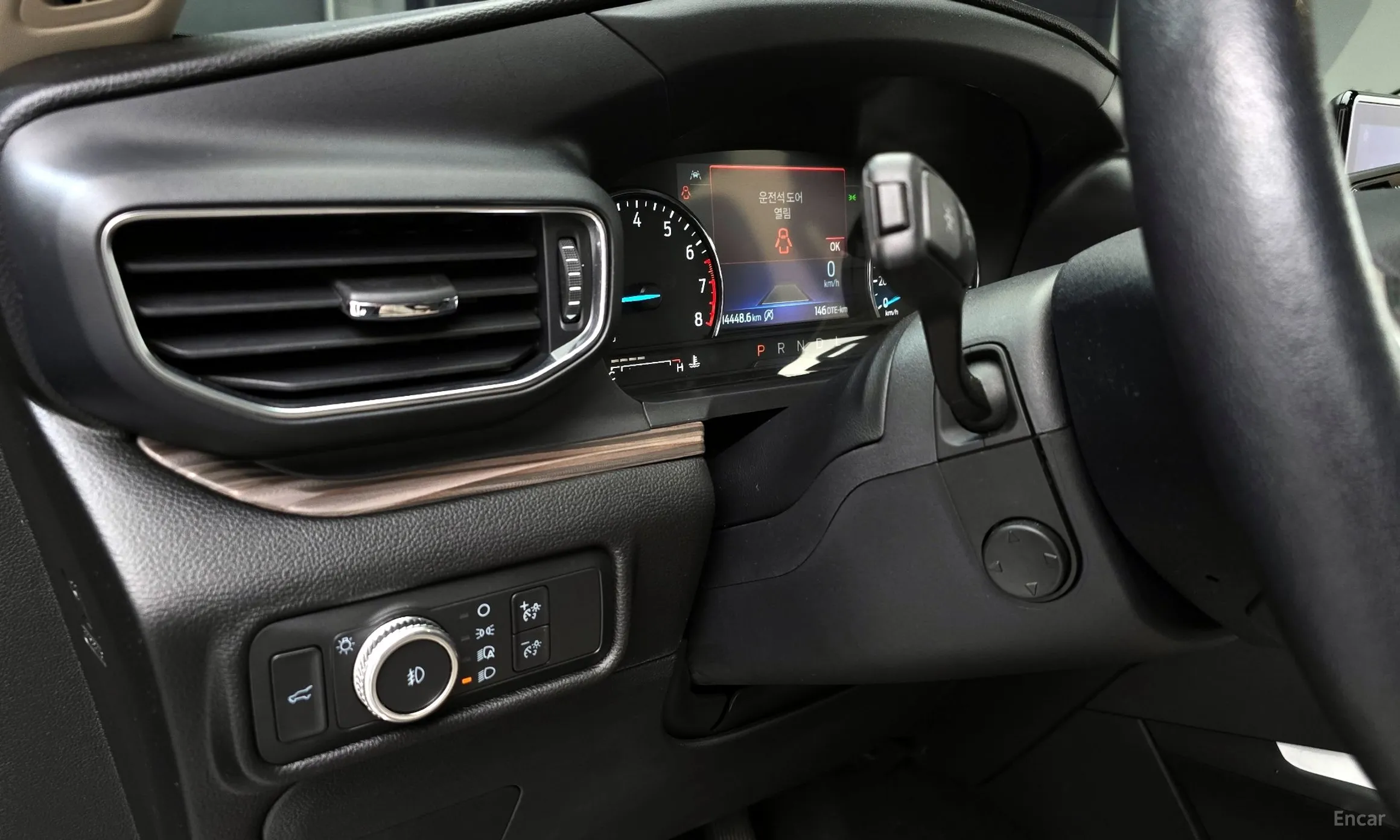 Ford Explorer 6th Generation превью 17