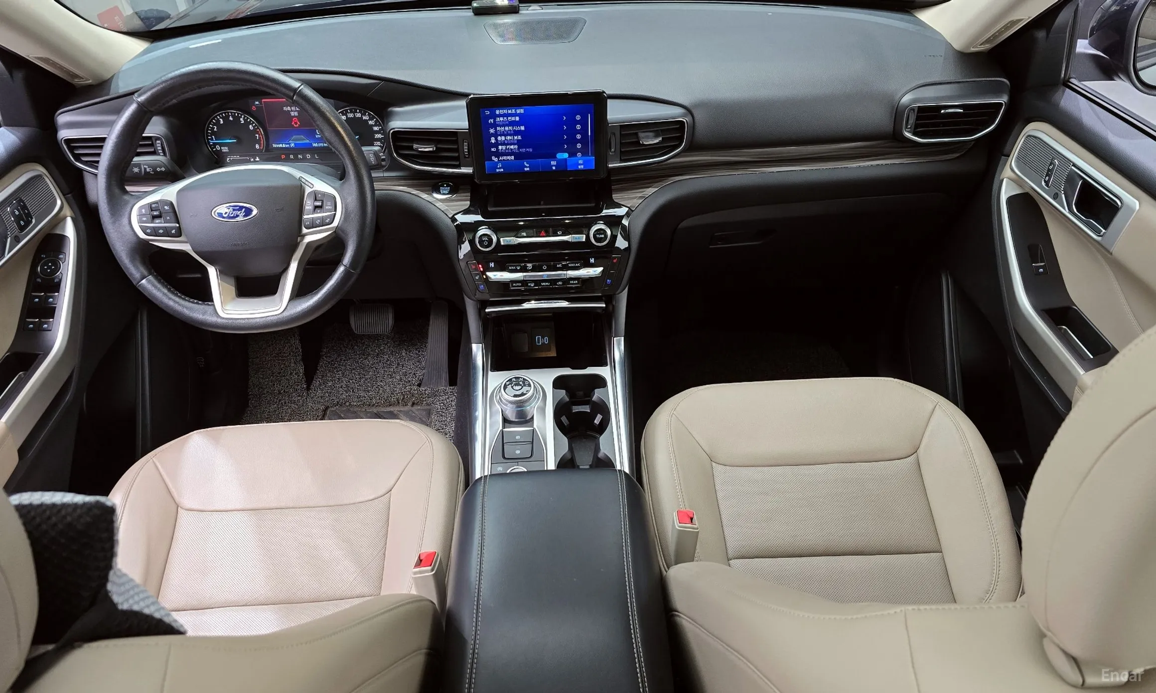 Ford Explorer 6th Generation превью 7