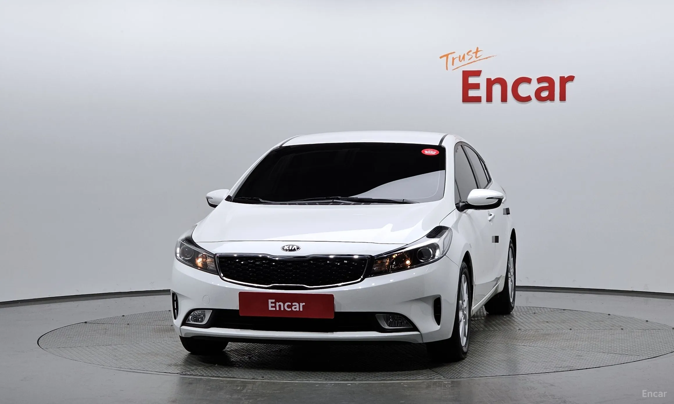 Kia K3 превью 3