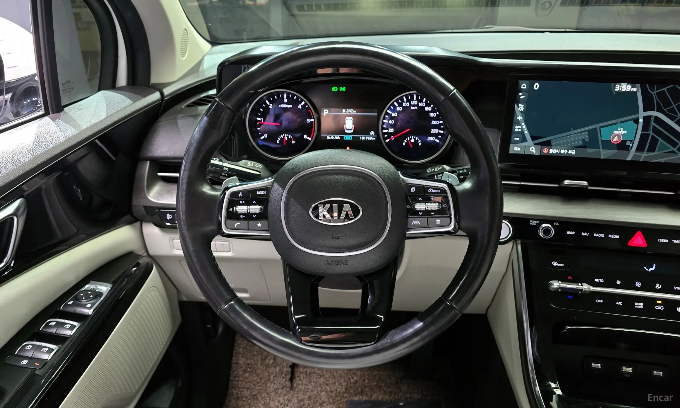 Kia Carnival Gen 4 превью 14