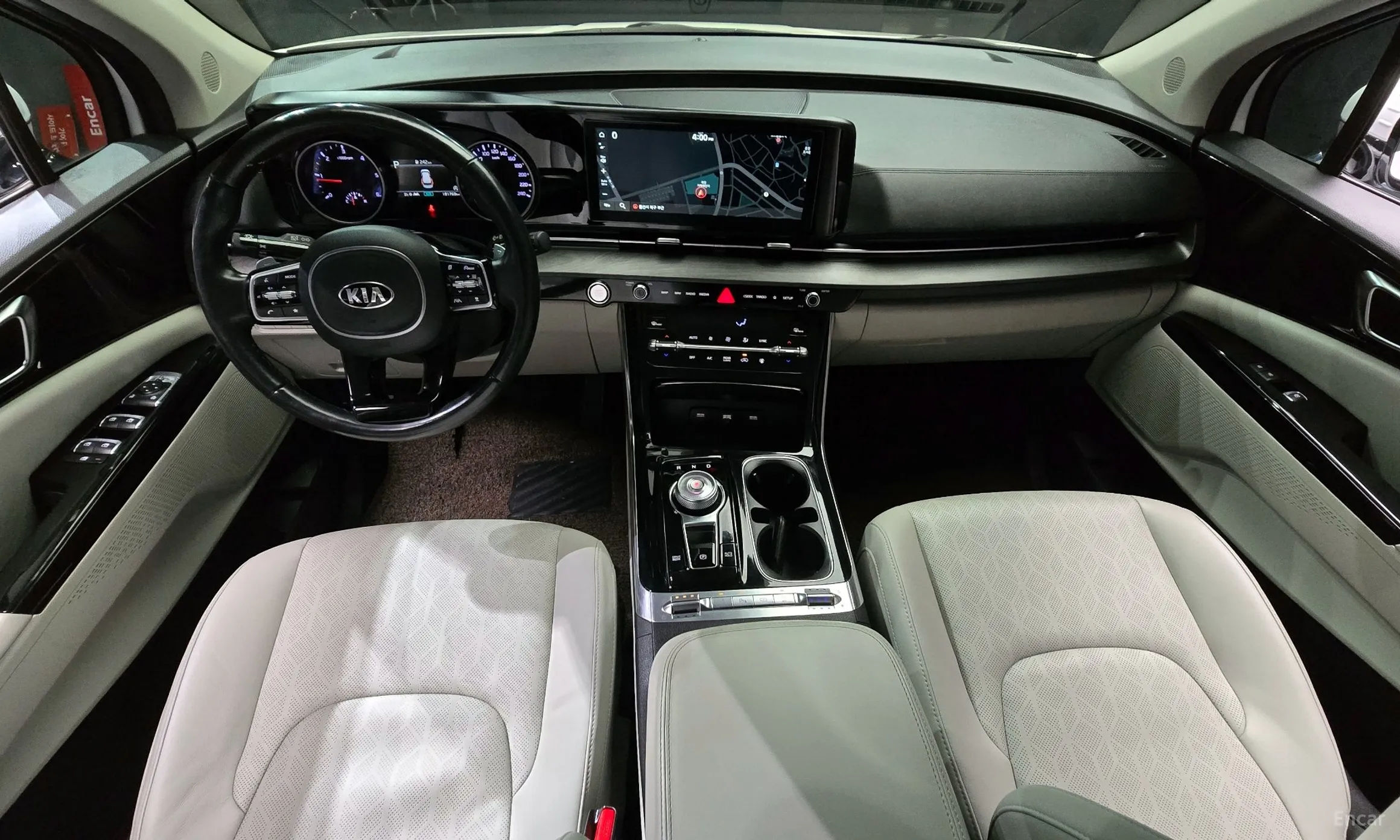 Kia Carnival Gen 4 превью 7