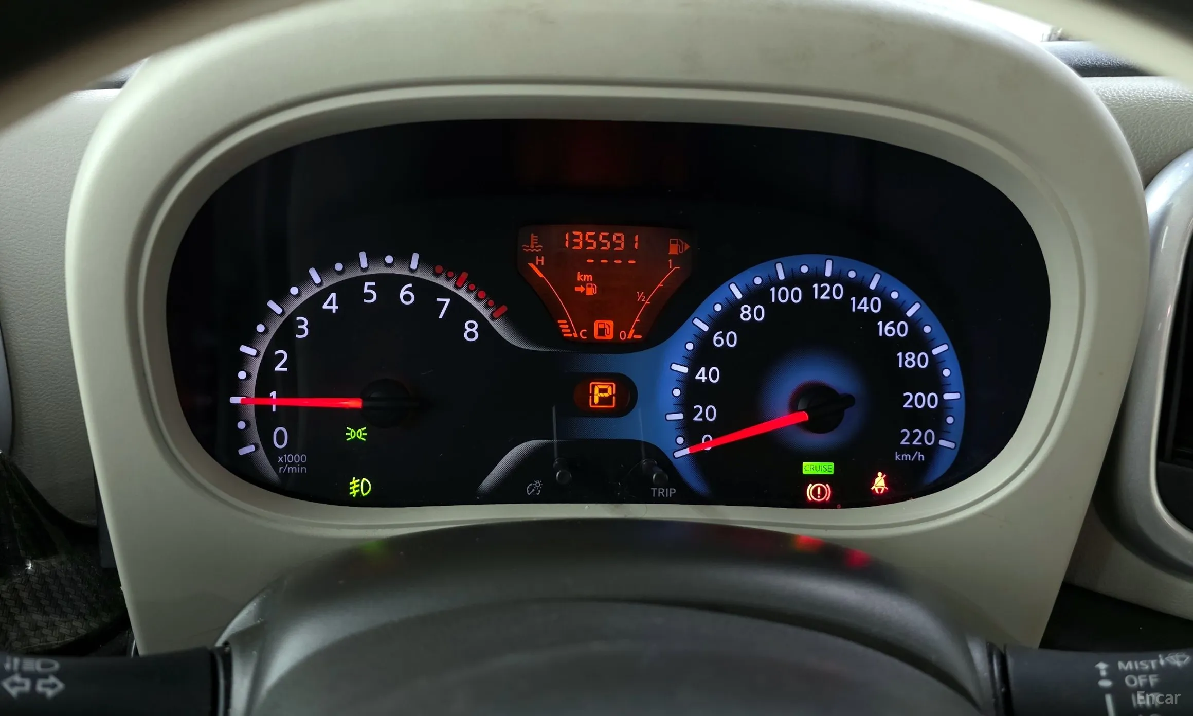 Nissan Cube превью 8