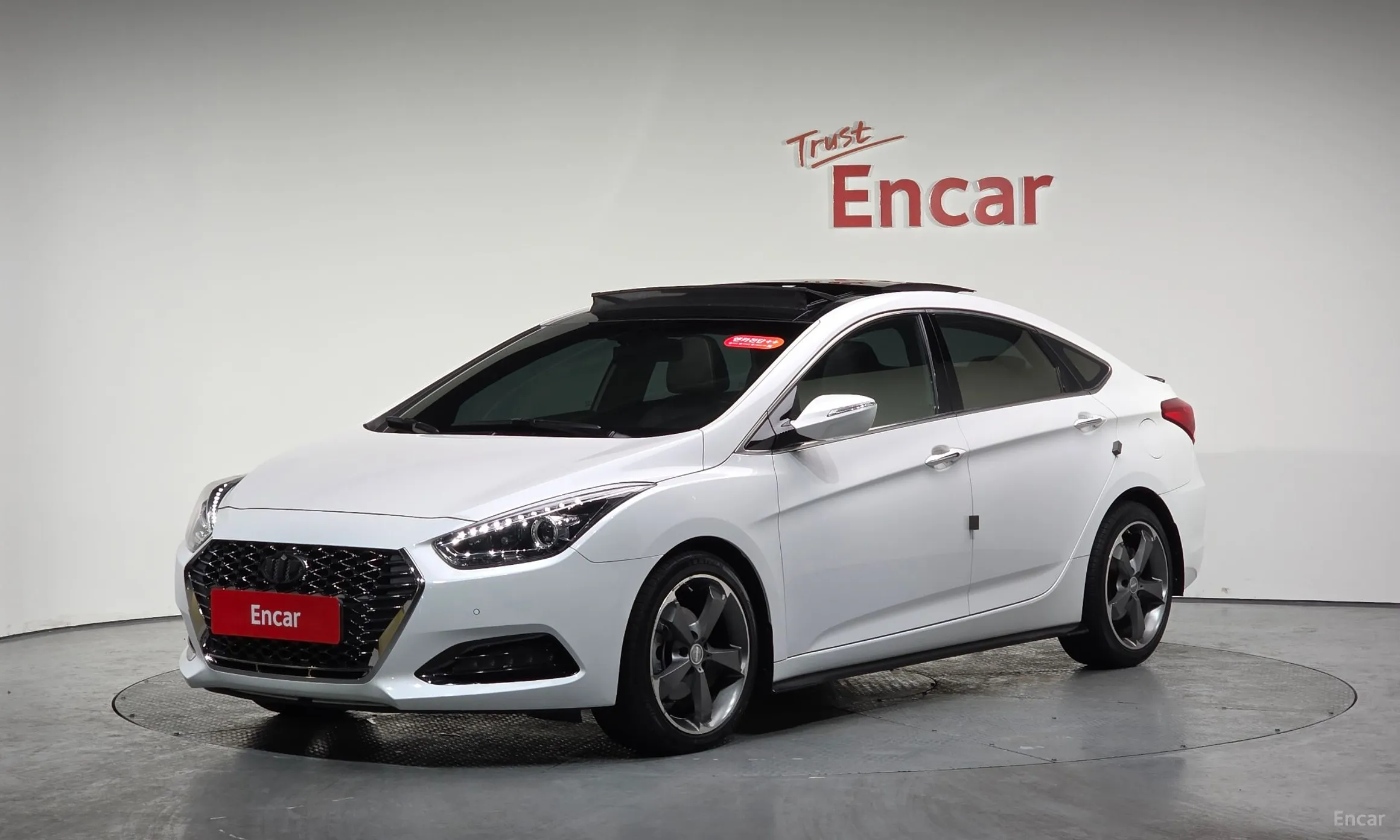 Hyundai i40 saloon