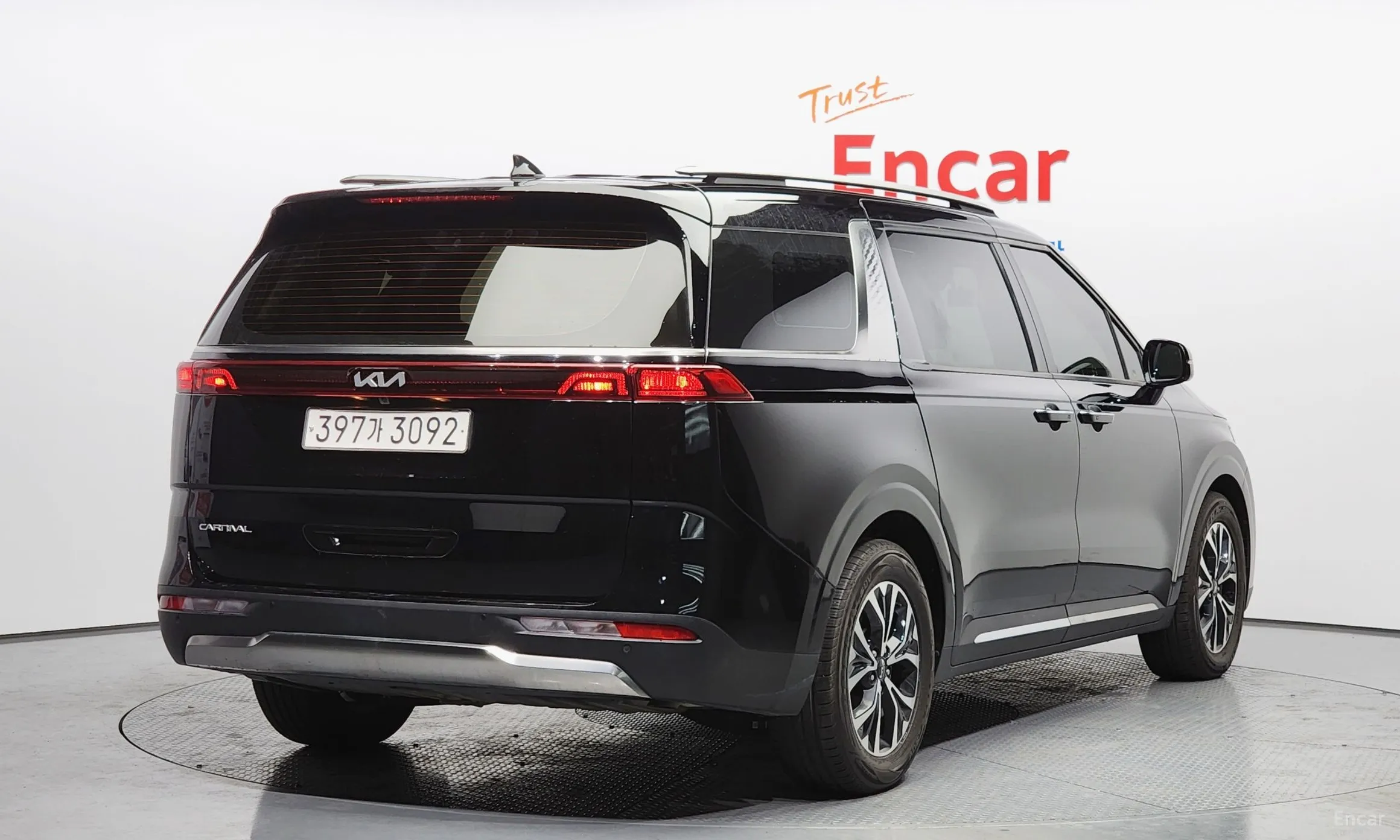 Kia Carnival Gen 4 превью 2