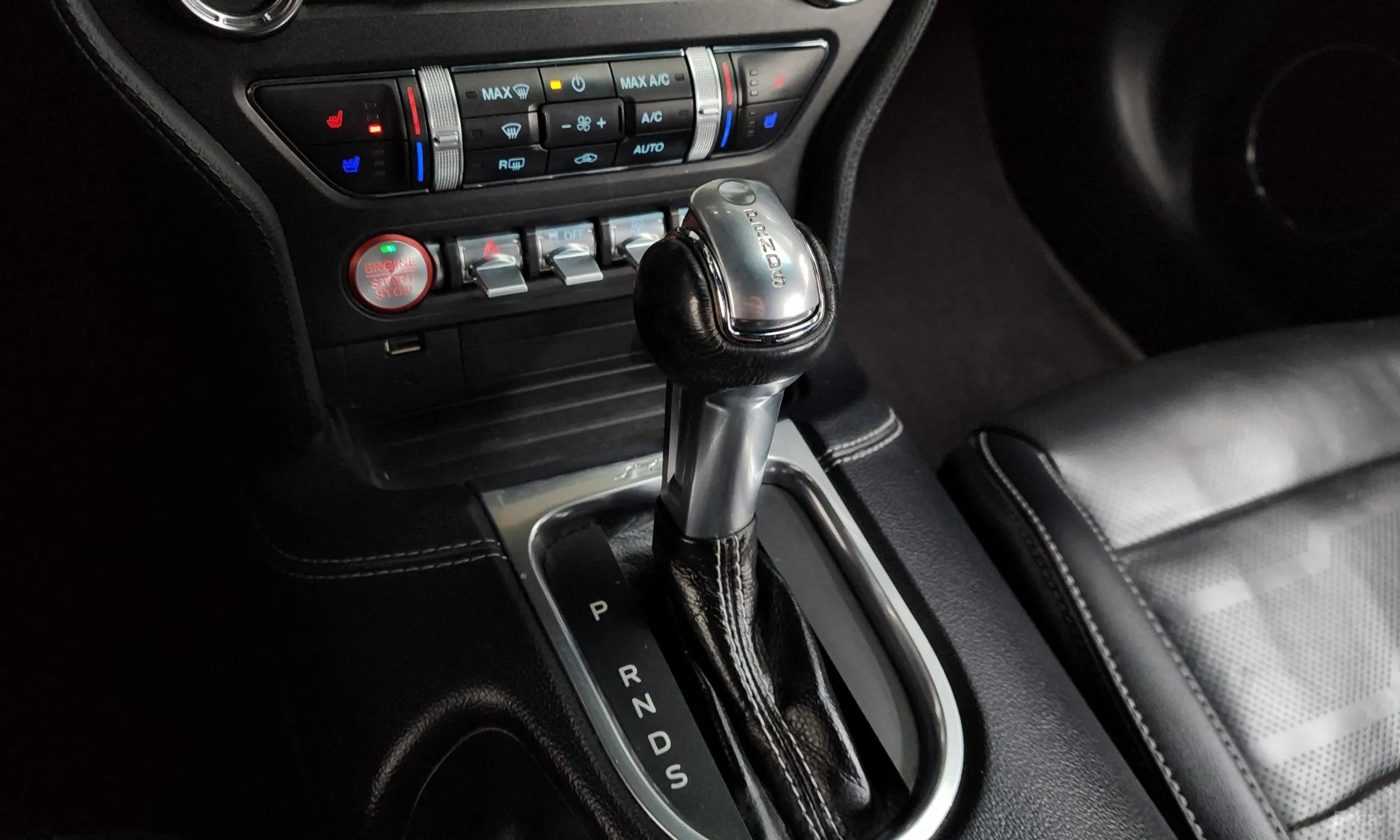 Ford Mustang превью 9