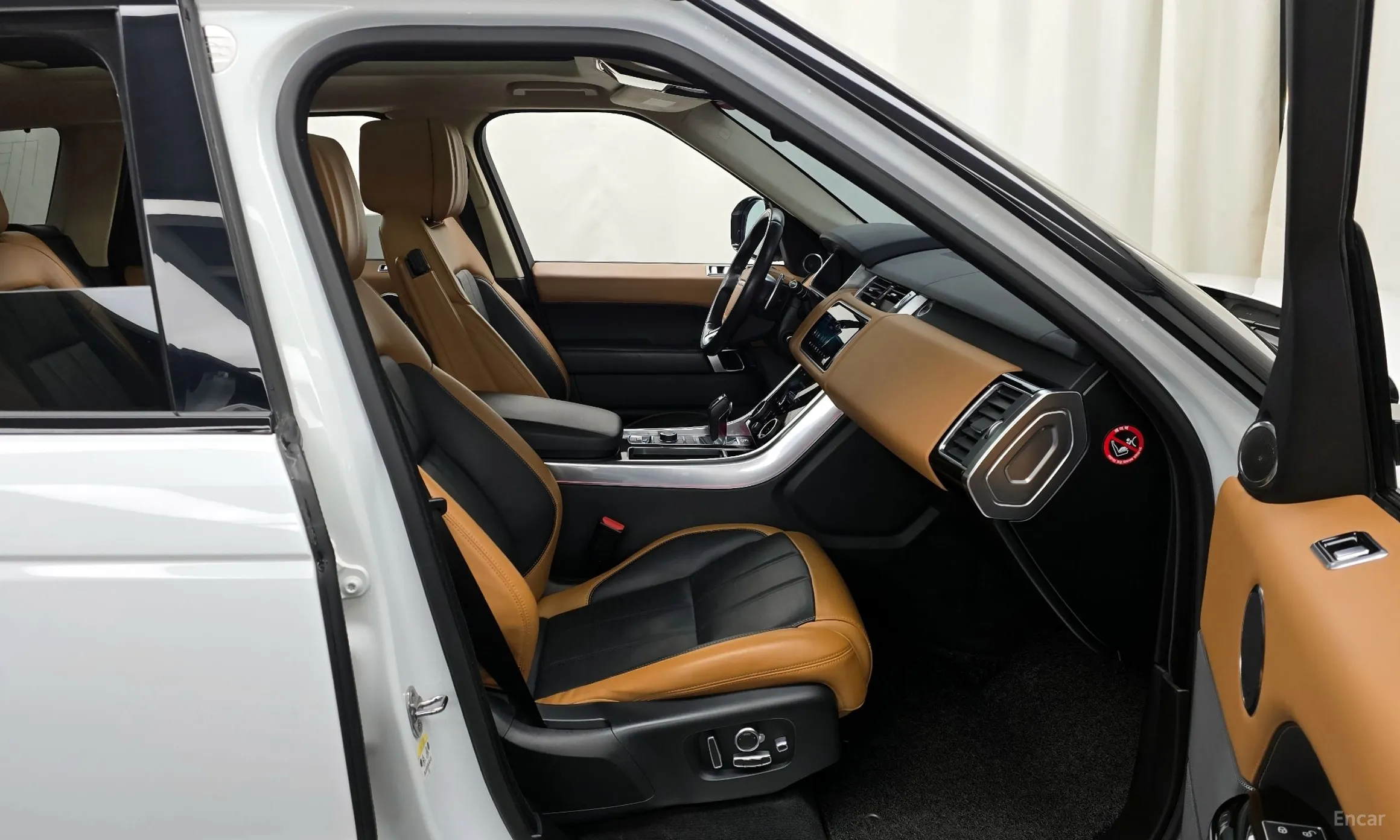 Land Rover Range Rover Sport 2nd Generation превью 11