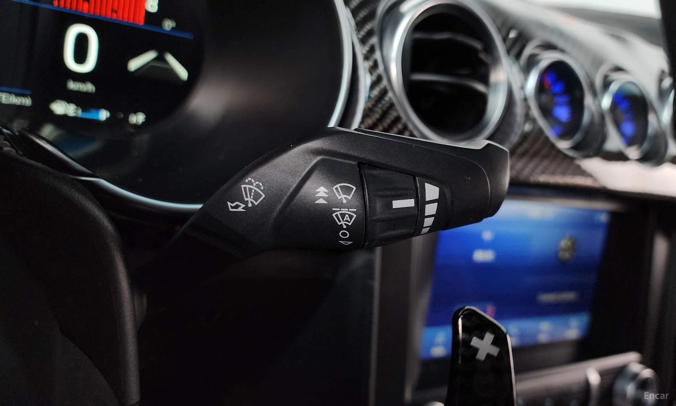 Ford Mustang превью 16