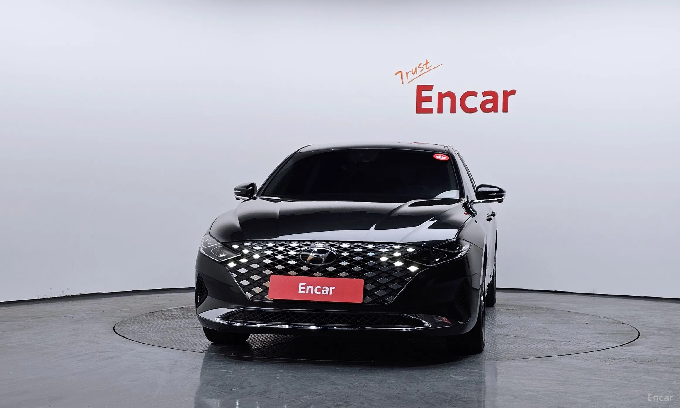 Hyundai Grandeur IG превью 3