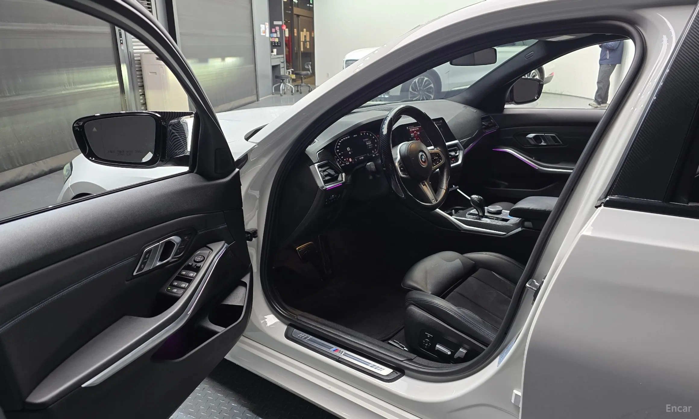 BMW 3 Series (G20) превью 10