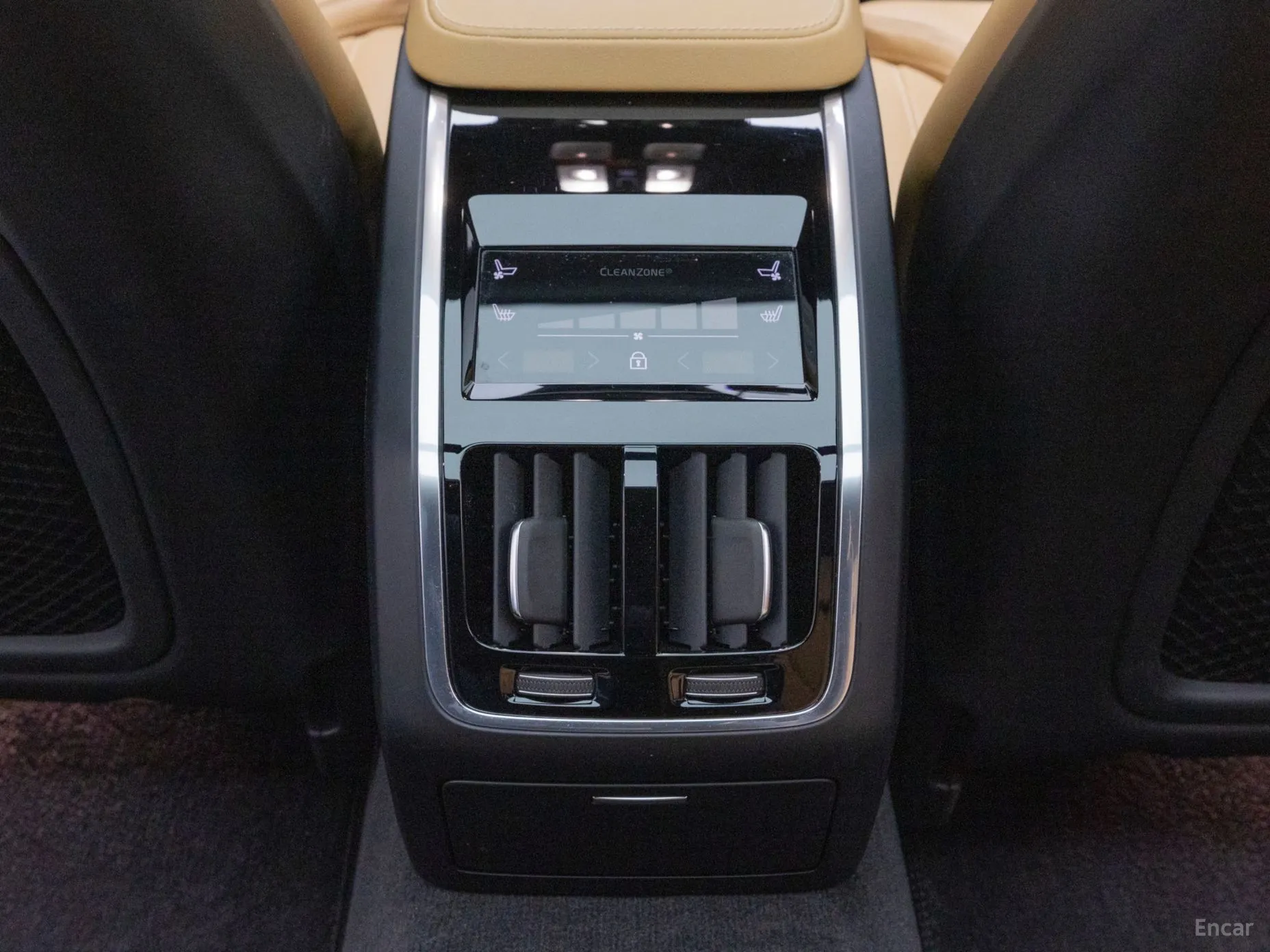 Volvo S90 превью 16