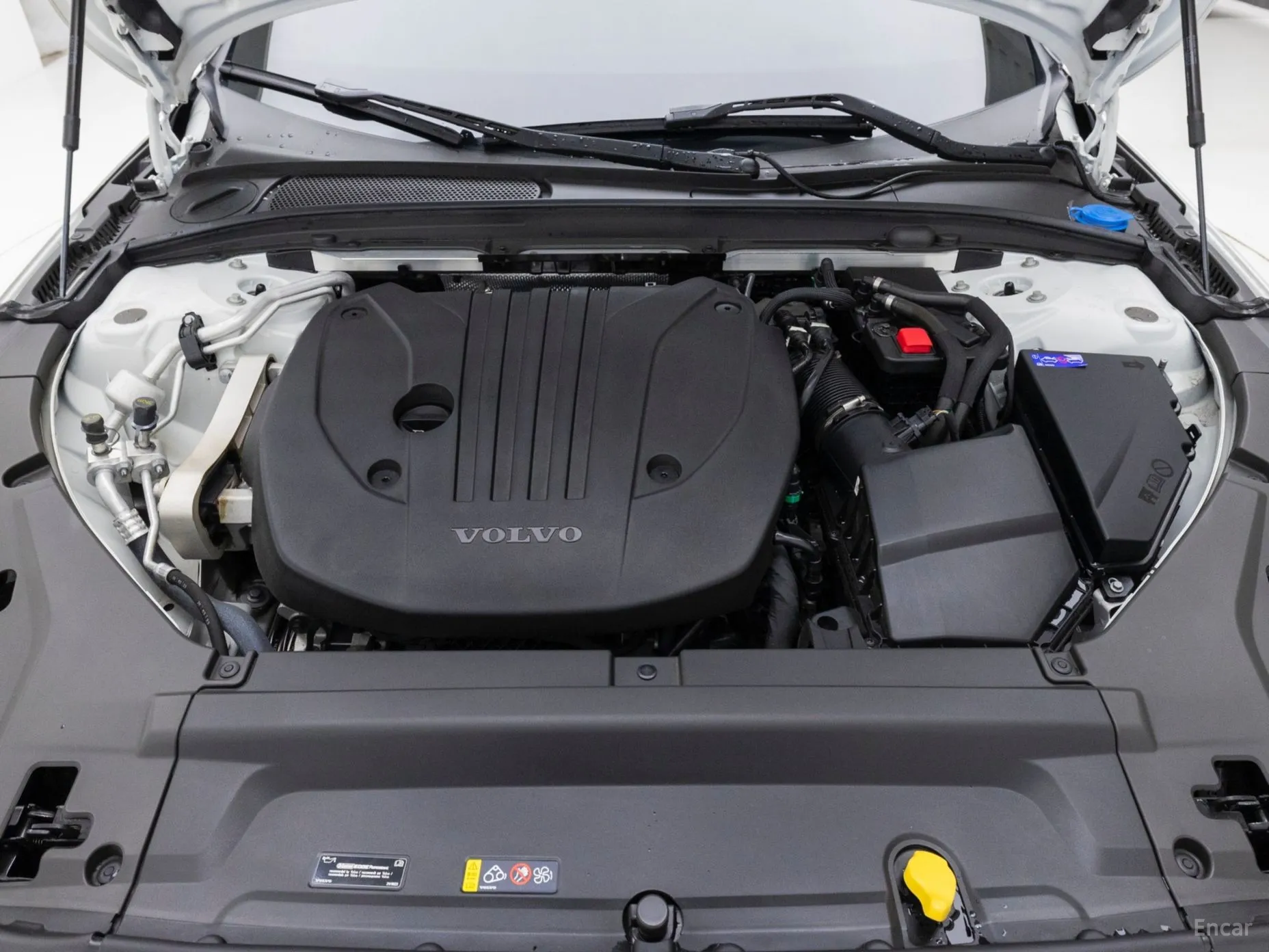 Volvo S90 превью 6