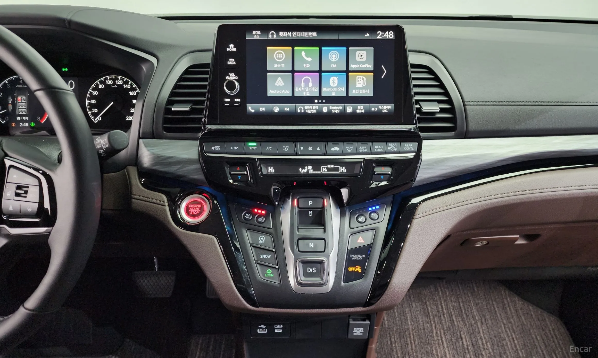 Honda Odyssey превью 15