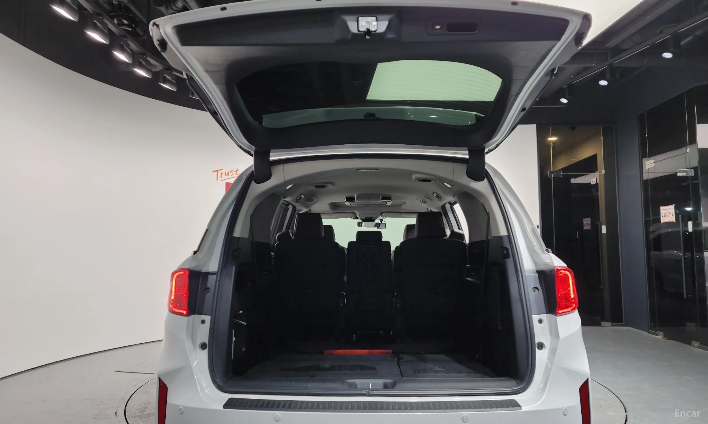 Honda Odyssey превью 20