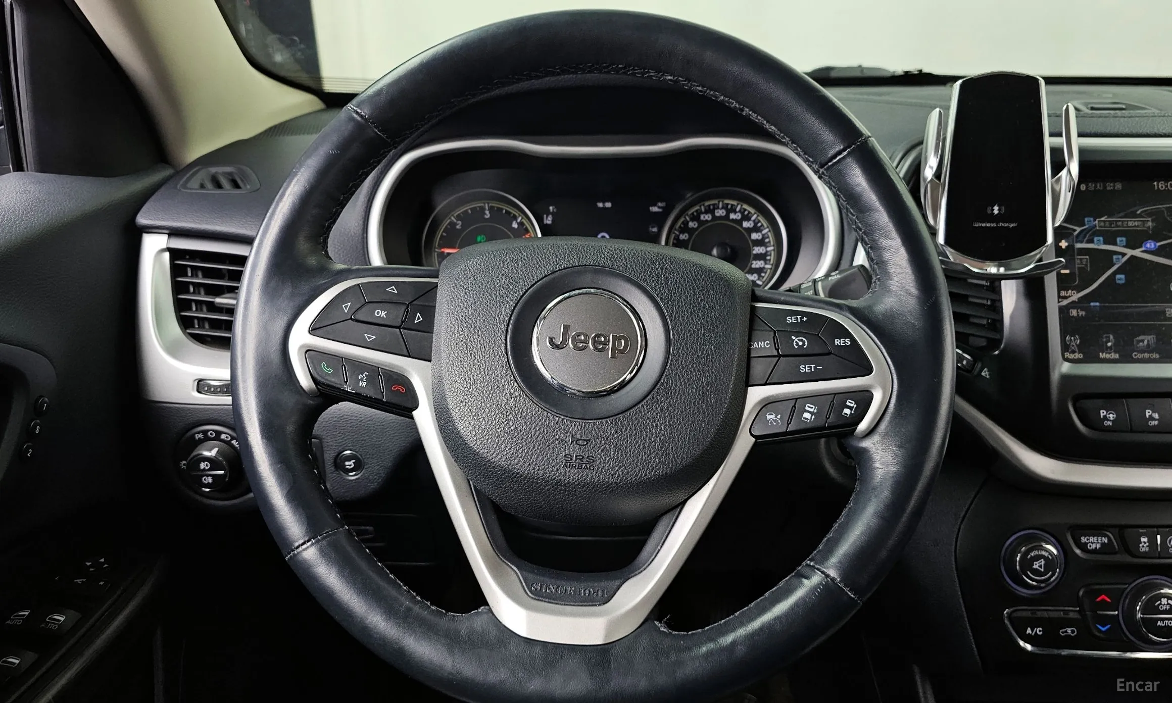 Jeep Cherokee (KL) превью 13
