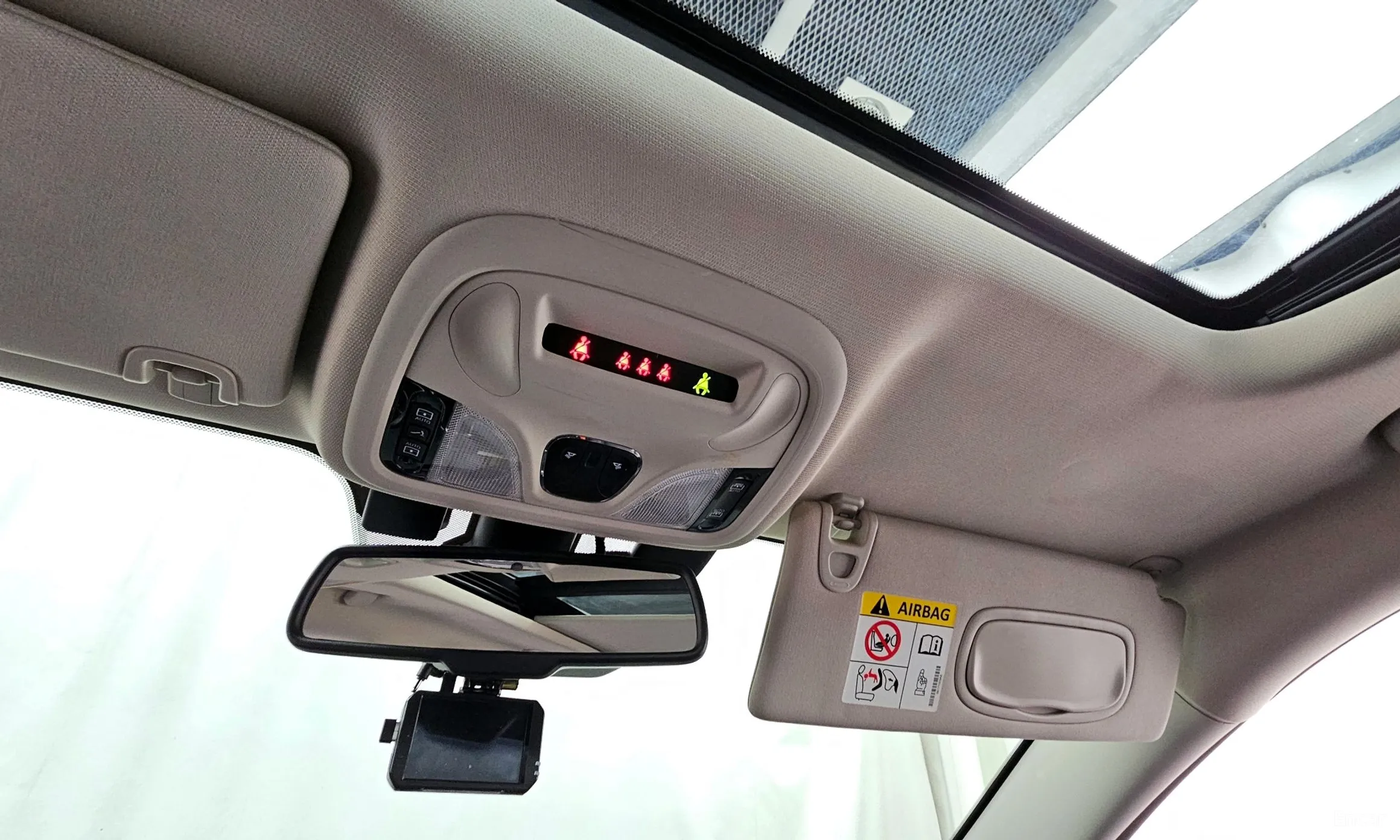 Jeep Cherokee (KL) превью 17