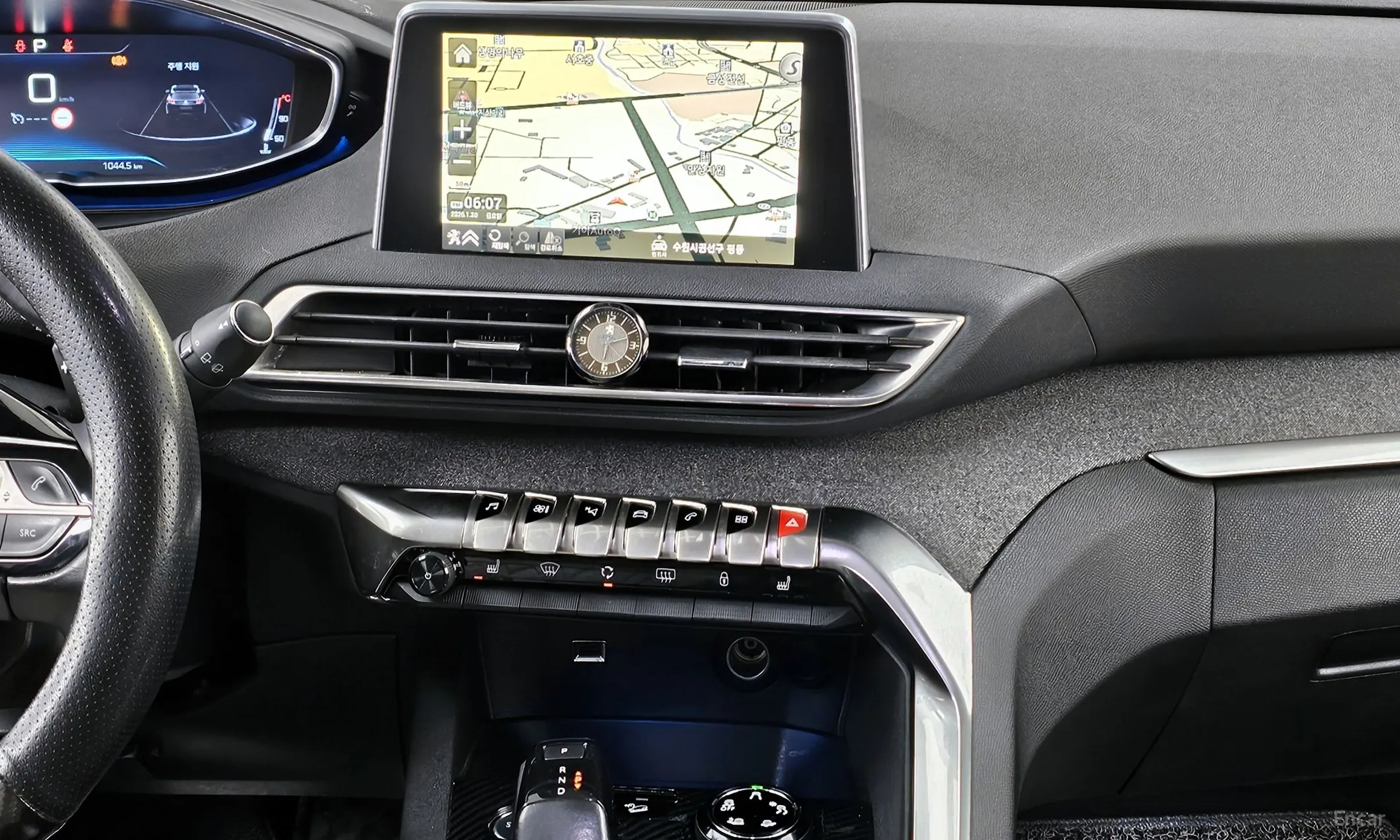 Peugeot 3008 2nd generation превью 14