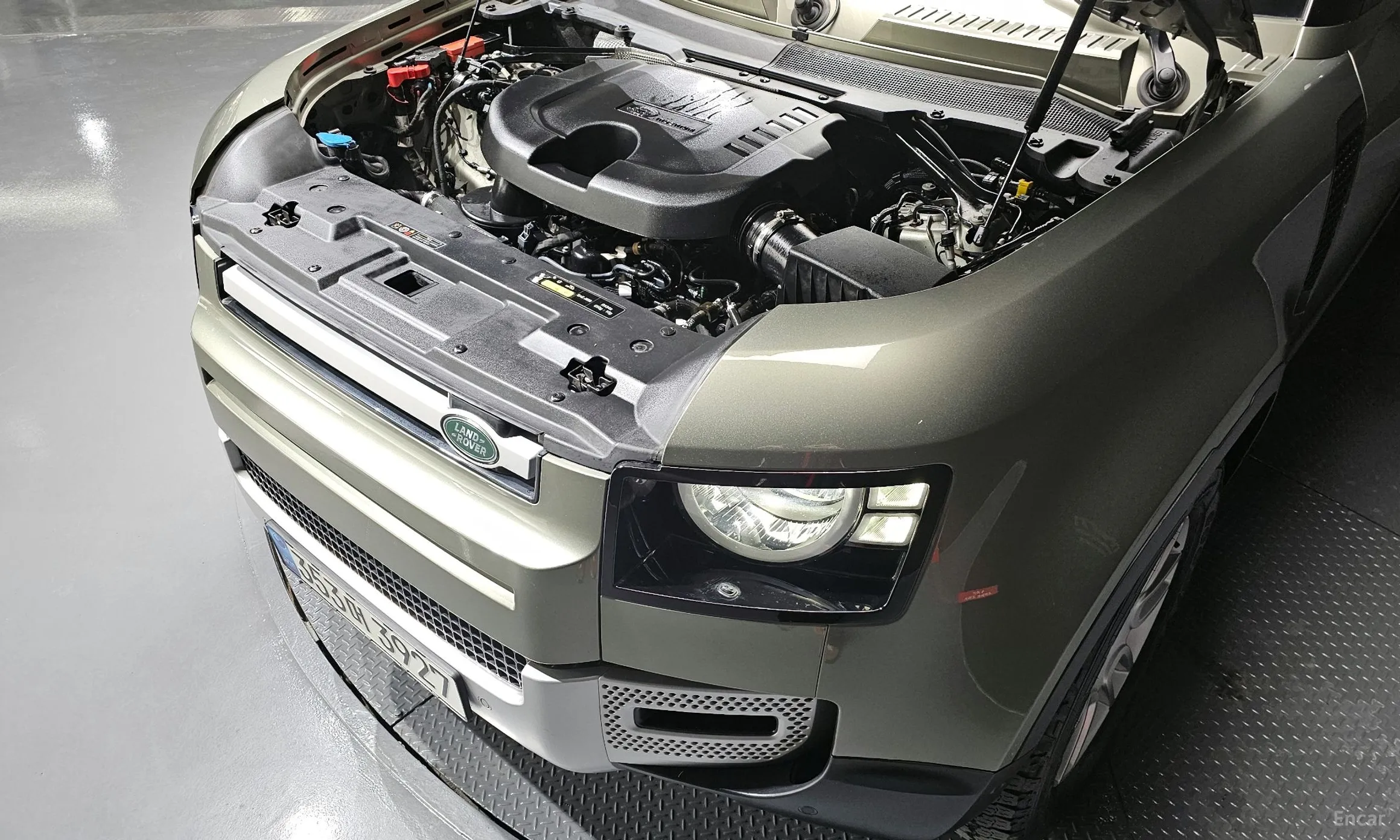 Land Rover Defender (L663) превью 6
