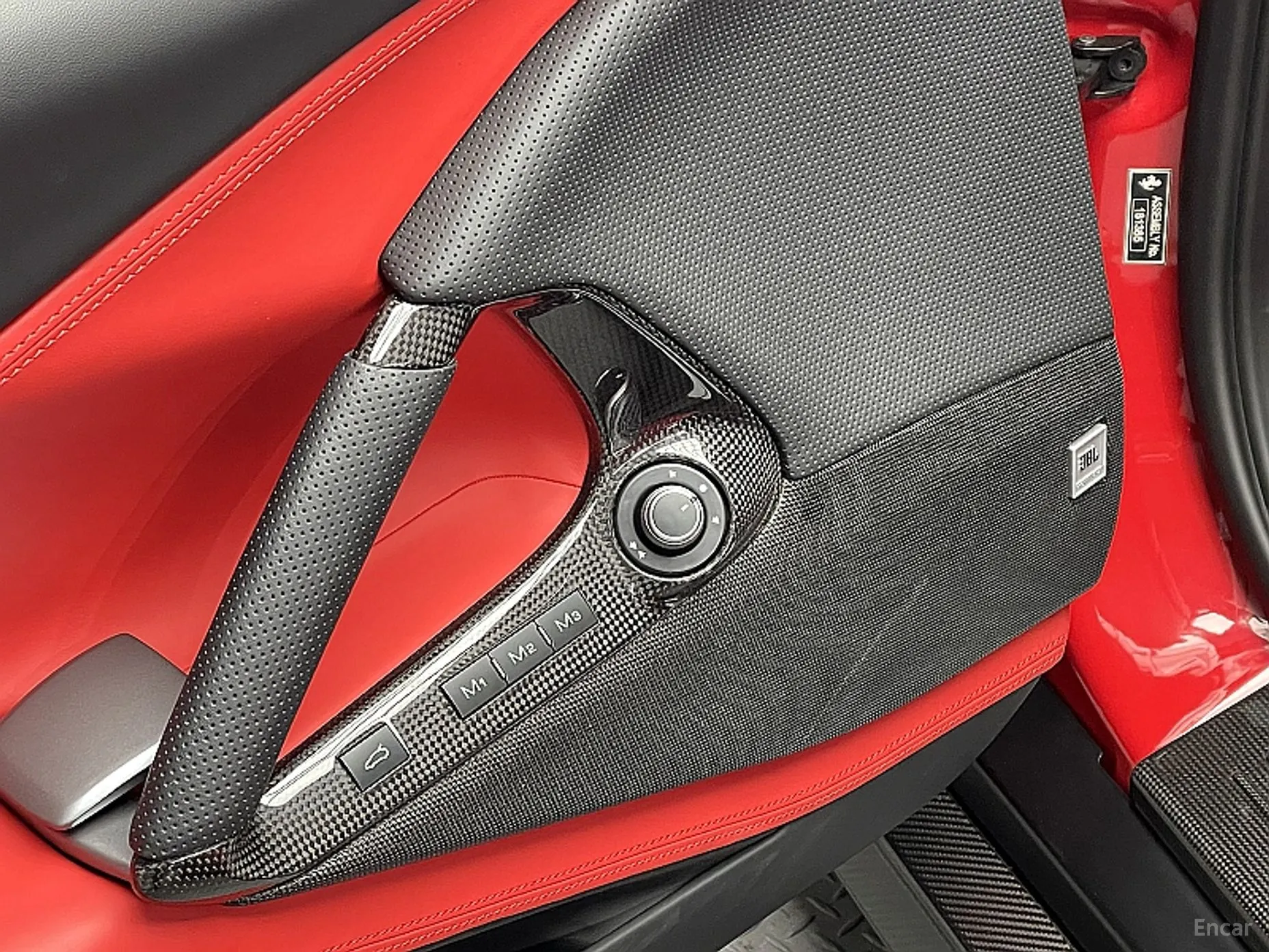 Ferrari 812 GTS превью 15