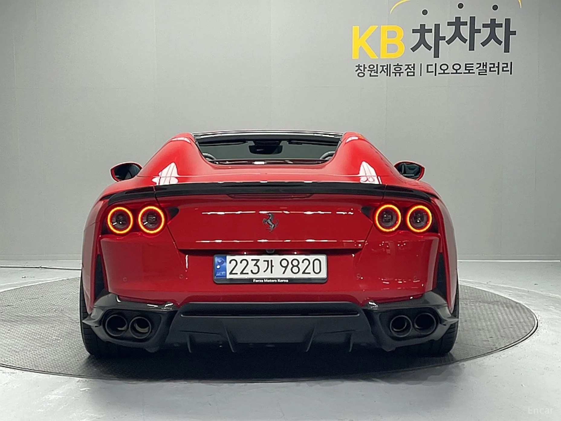 Ferrari 812 GTS превью 4