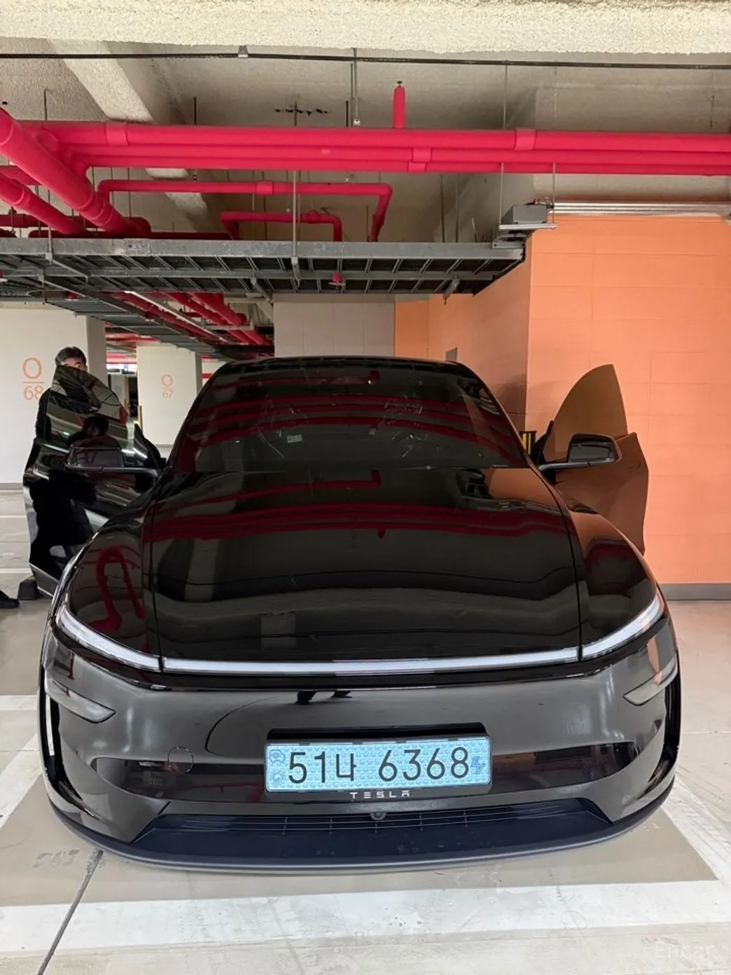 Tesla Model Y превью 3