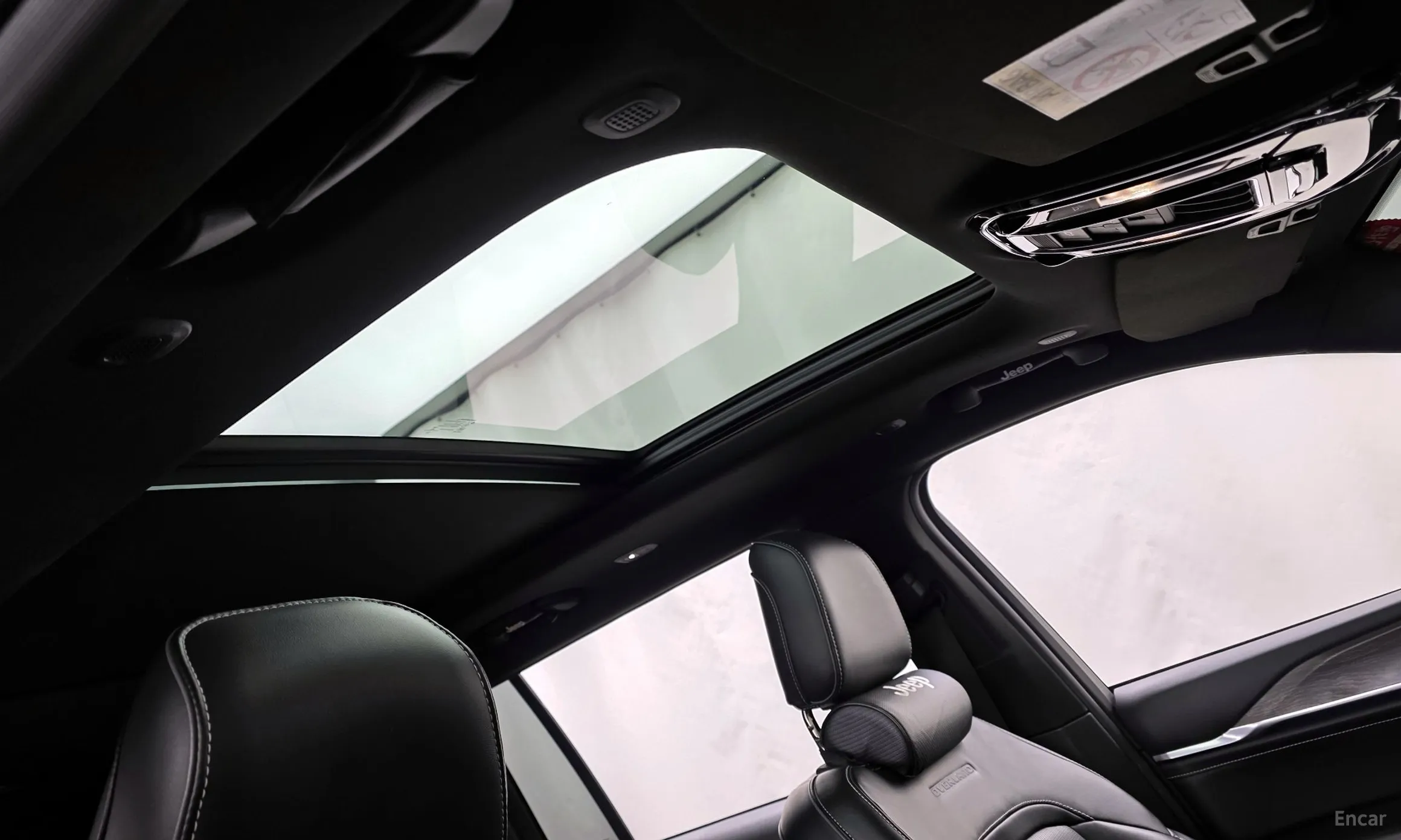 Jeep Grand Cherokee (WL) превью 17